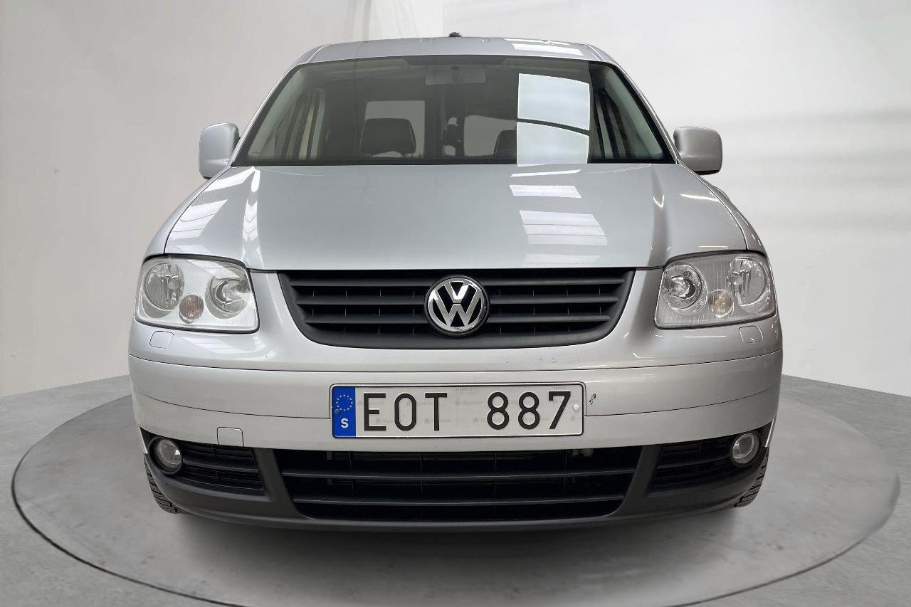 VW Caddy 2.0 TDI Maxi Skåp (140hk) - 177 480 km - Manuaalinen - hopea - 2008