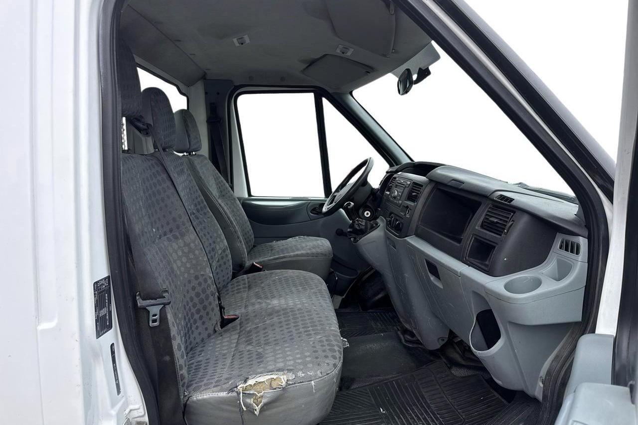 Ford Transit 300 2.2 TDCi Pickup (110hk) - 20 079 mil - Manuell - vit - 2008