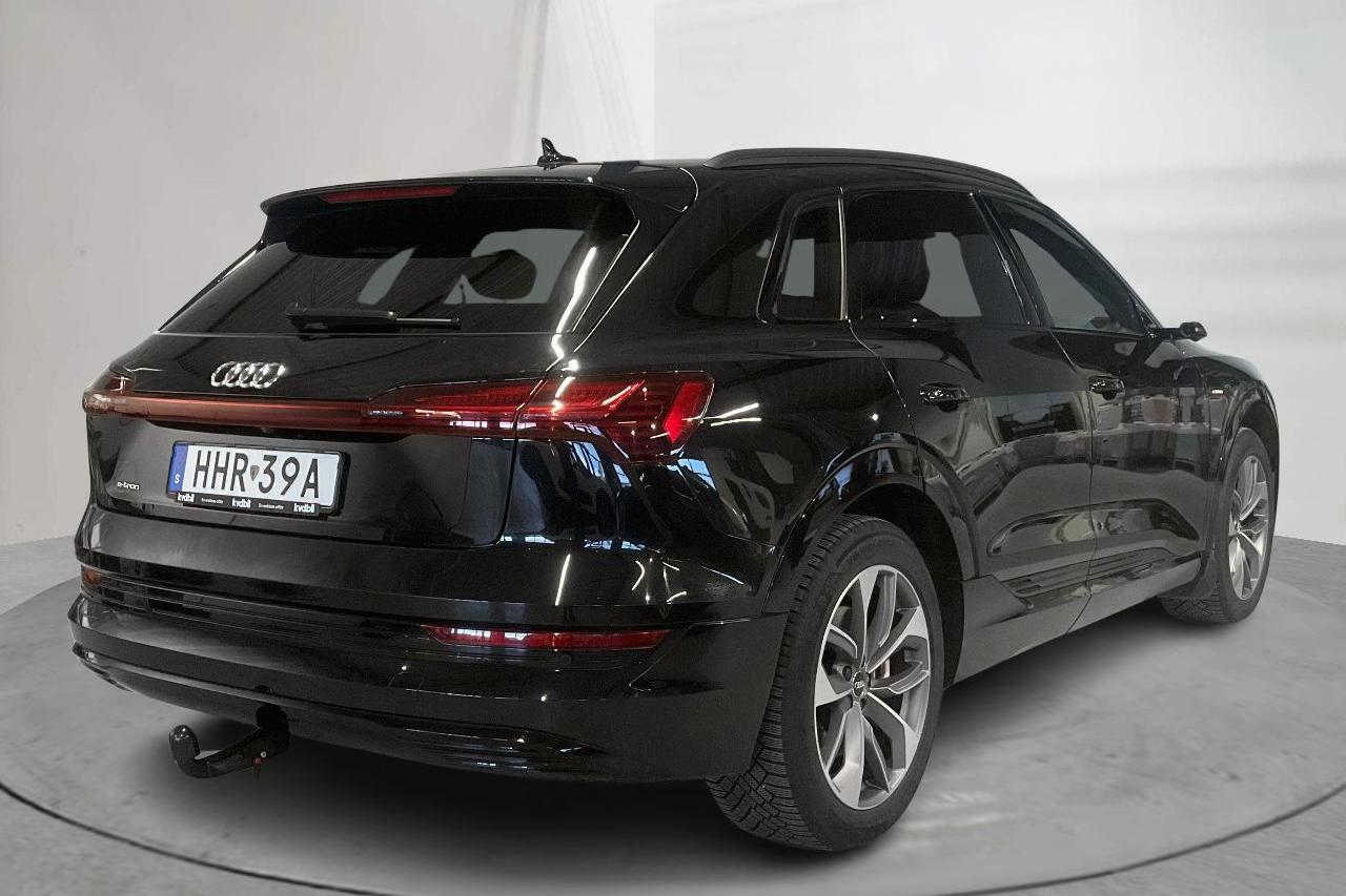 Audi e-tron 55 quattro 95 kWh (360hk) - 6 706 mil - Automat - svart - 2020