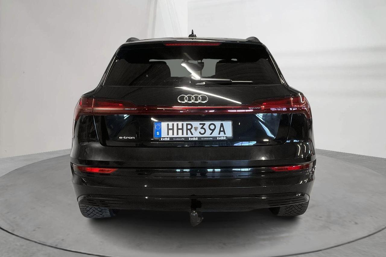 Audi e-tron 55 quattro 95 kWh (360hk) - 6 706 mil - Automat - svart - 2020