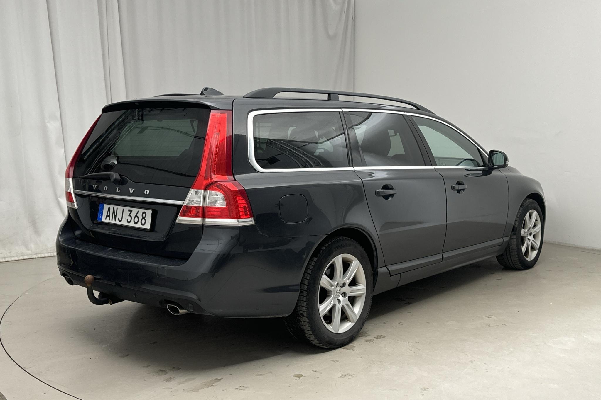 Volvo V70 II D4 AWD (181hk) - 287 920 km - Automaattinen - harmaa - 2014