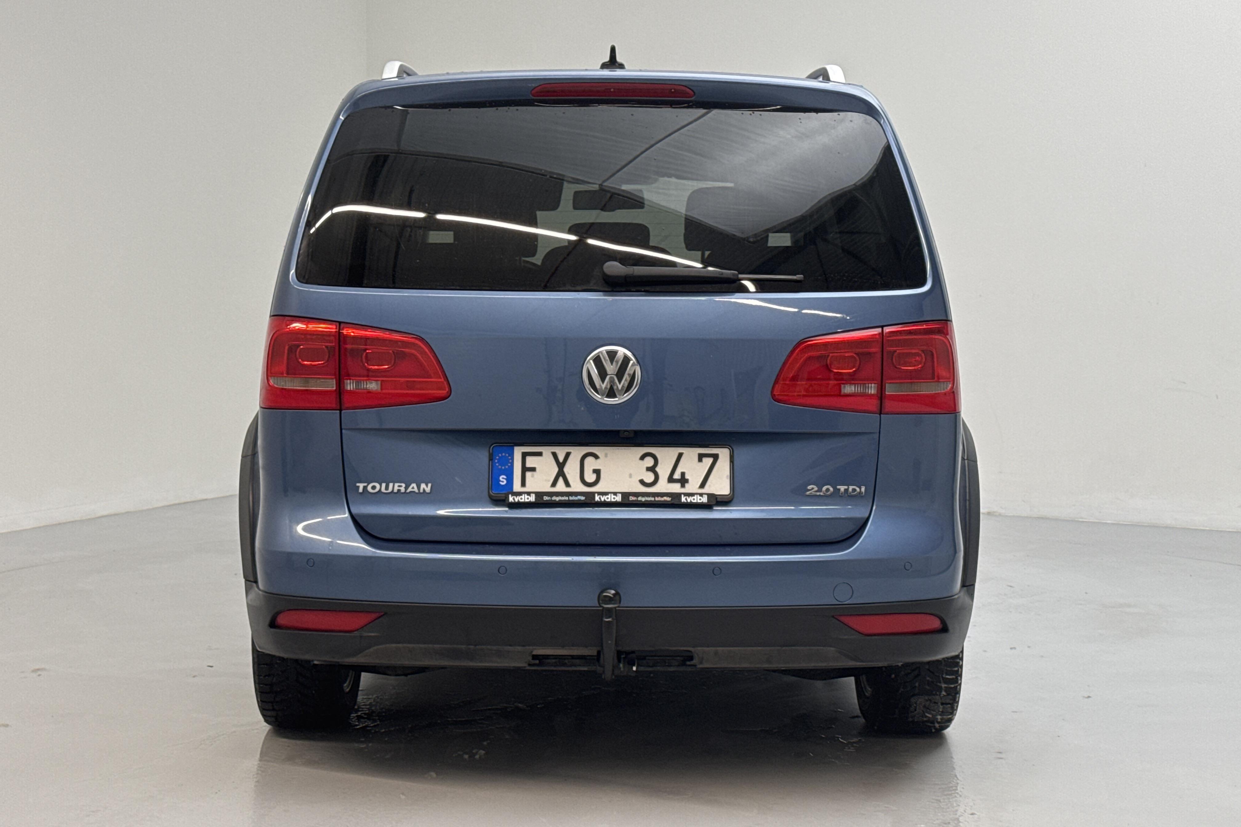 VW CrossTouran 2.0 TDI (140hk) - 67 570 km - Automaattinen - sininen - 2013