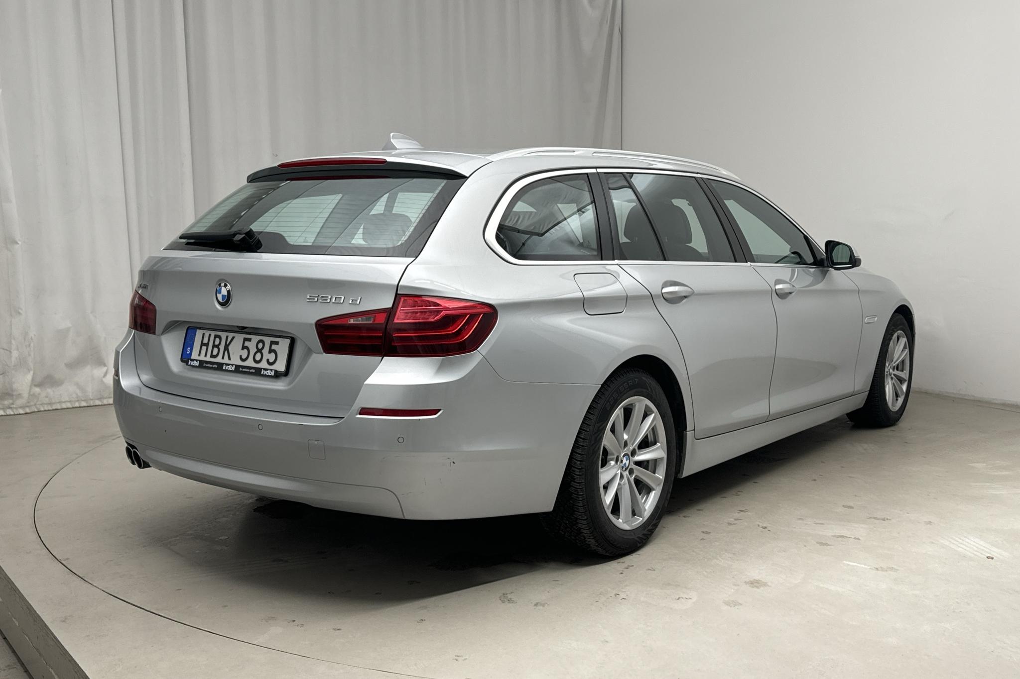 BMW 530d xDrive Touring, F11 (258hk) - 15 861 mil - Automat - silver - 2016