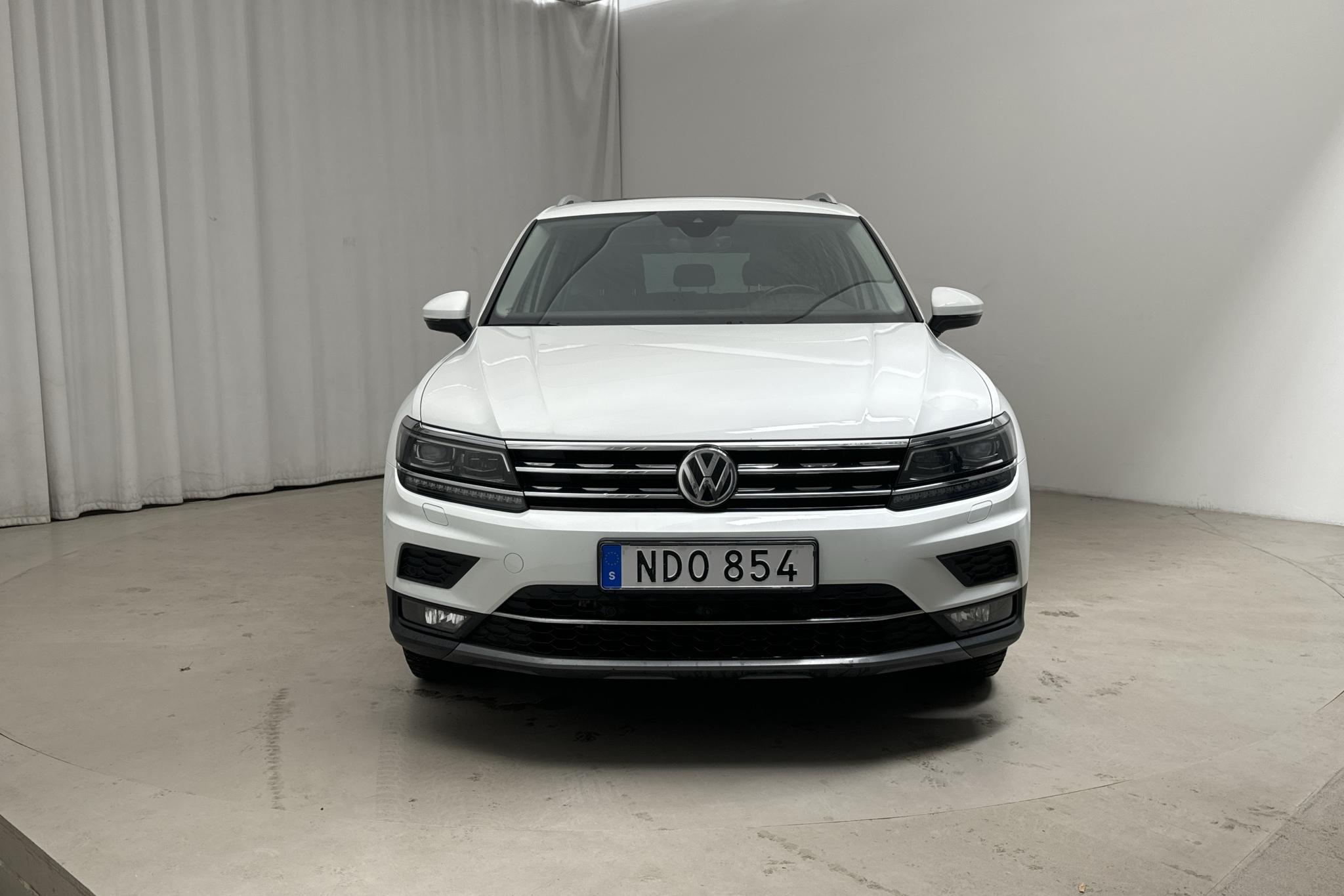 VW Tiguan 2.0 TDI 4MOTION (190hk) - 12 107 mil - Automat - vit - 2019