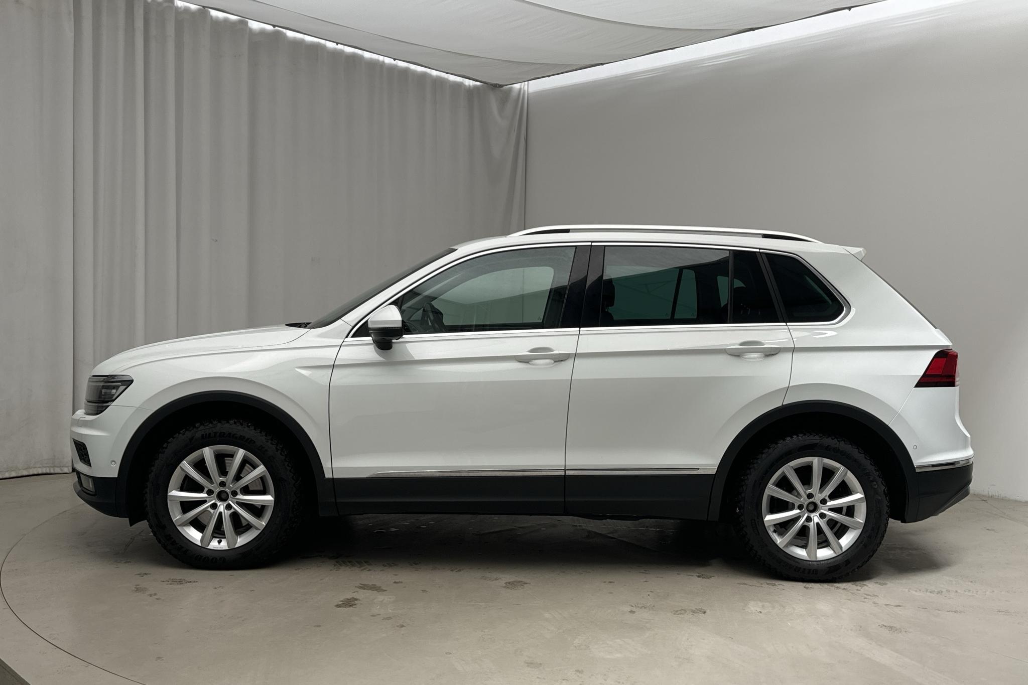 VW Tiguan 2.0 TDI 4MOTION (190hk) - 12 107 mil - Automat - vit - 2019