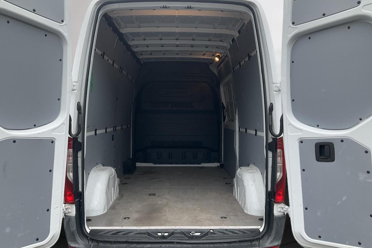 Mercedes Sprinter 314 CDI Skåp 2WD (143hk) - 43 525 mil - Automat - vit - 2020