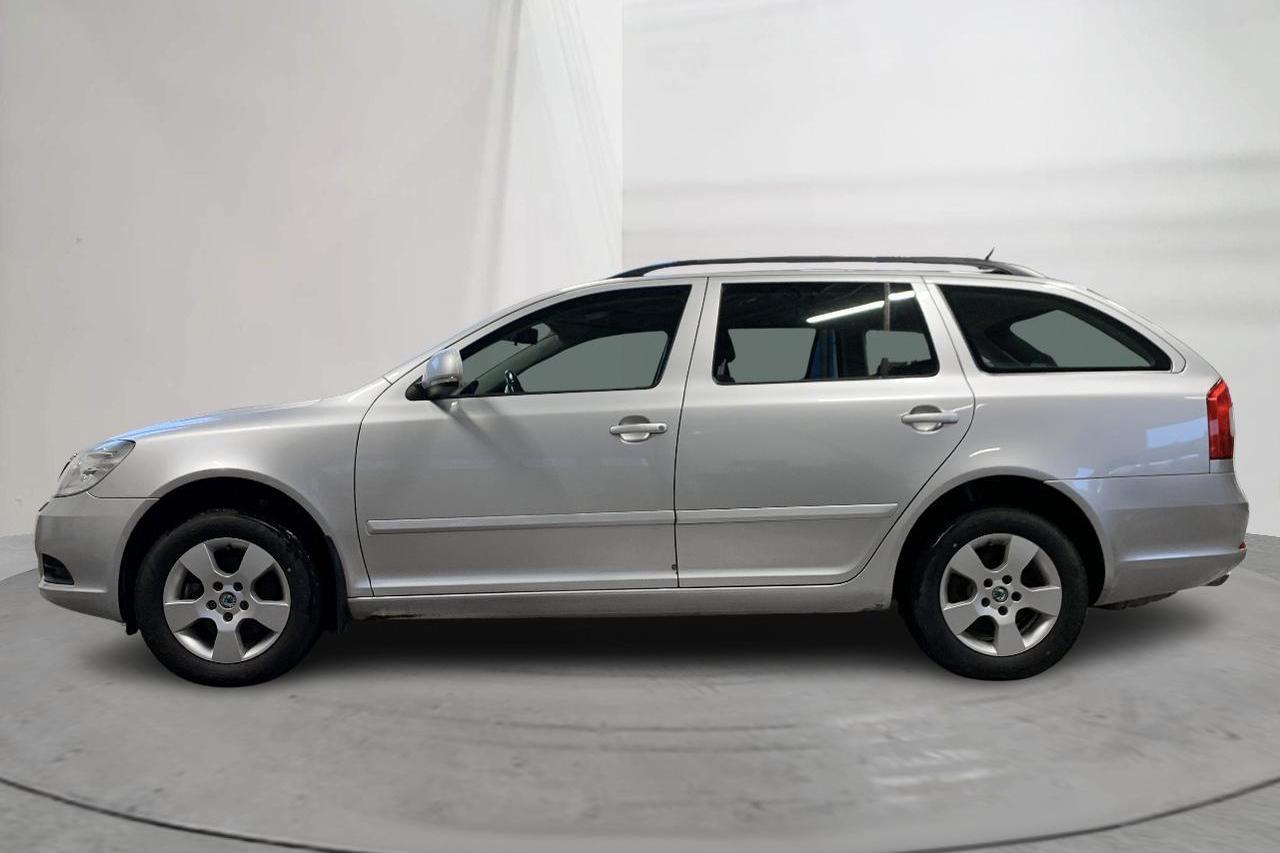 Skoda Octavia II 1.6 TDI Kombi 4X4 (105hk) - 143 380 km - Käsitsi - hõbe - 2012