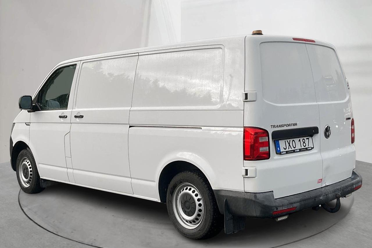 VW Transporter T6 2.0 TDI BMT Skåp 4MOTION (150hk) - 32 700 km - Automatyczna - biały - 2019