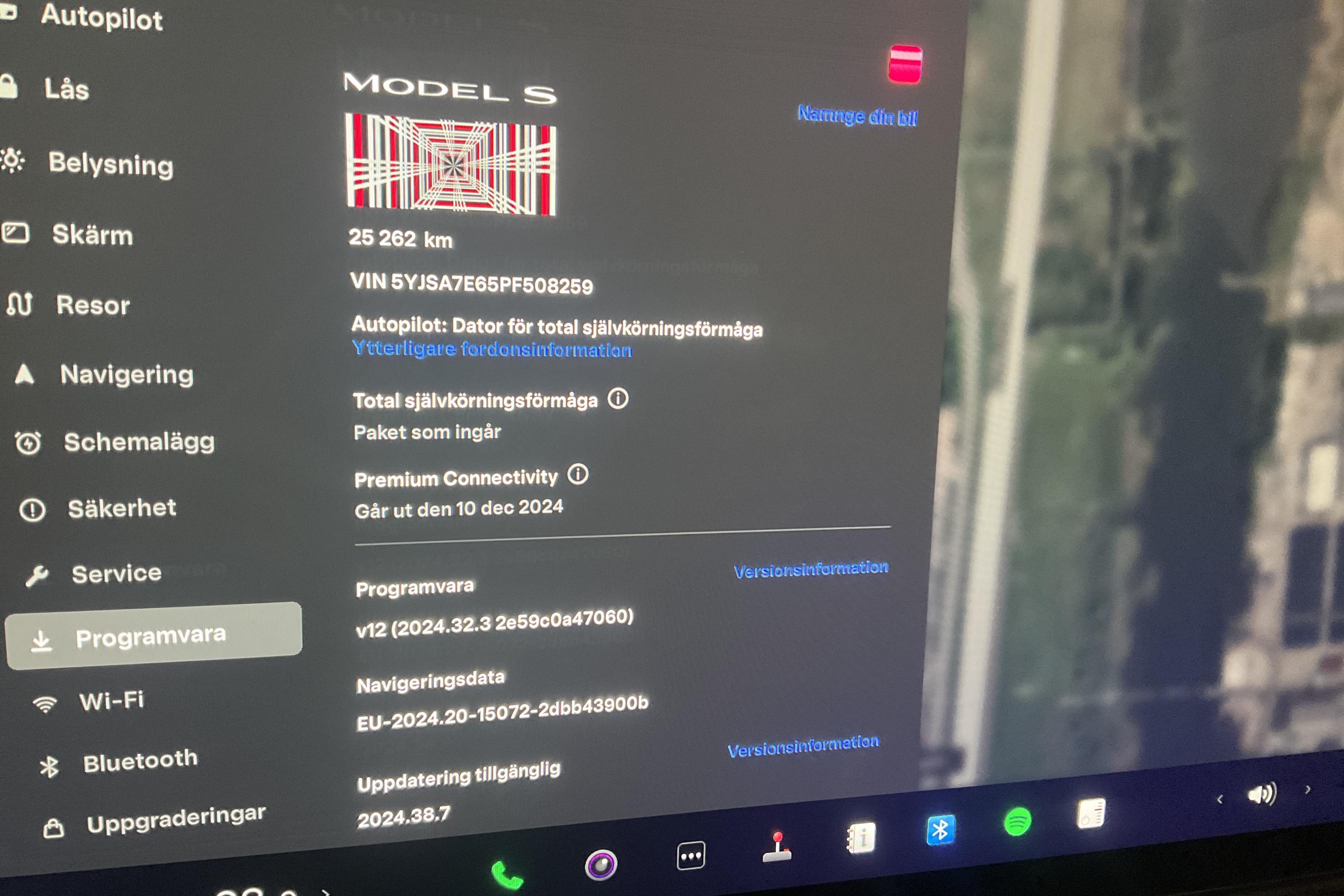 Tesla Model S Plaid AWD - 2 526 mil - Automat - röd - 2023