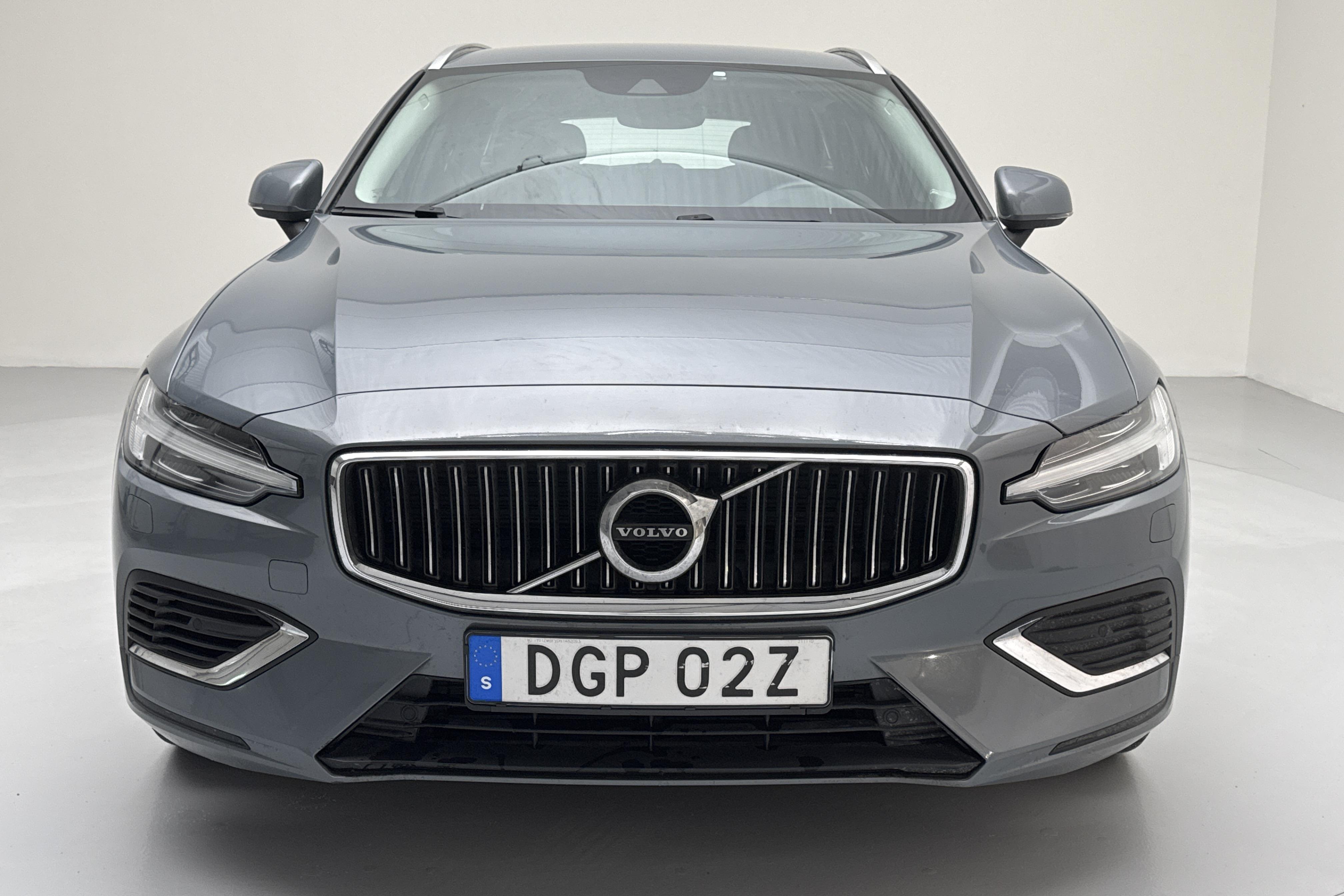 Volvo V60 T6 AWD Recharge (340hk) - 142 610 km - Automaatne - hall - 2022