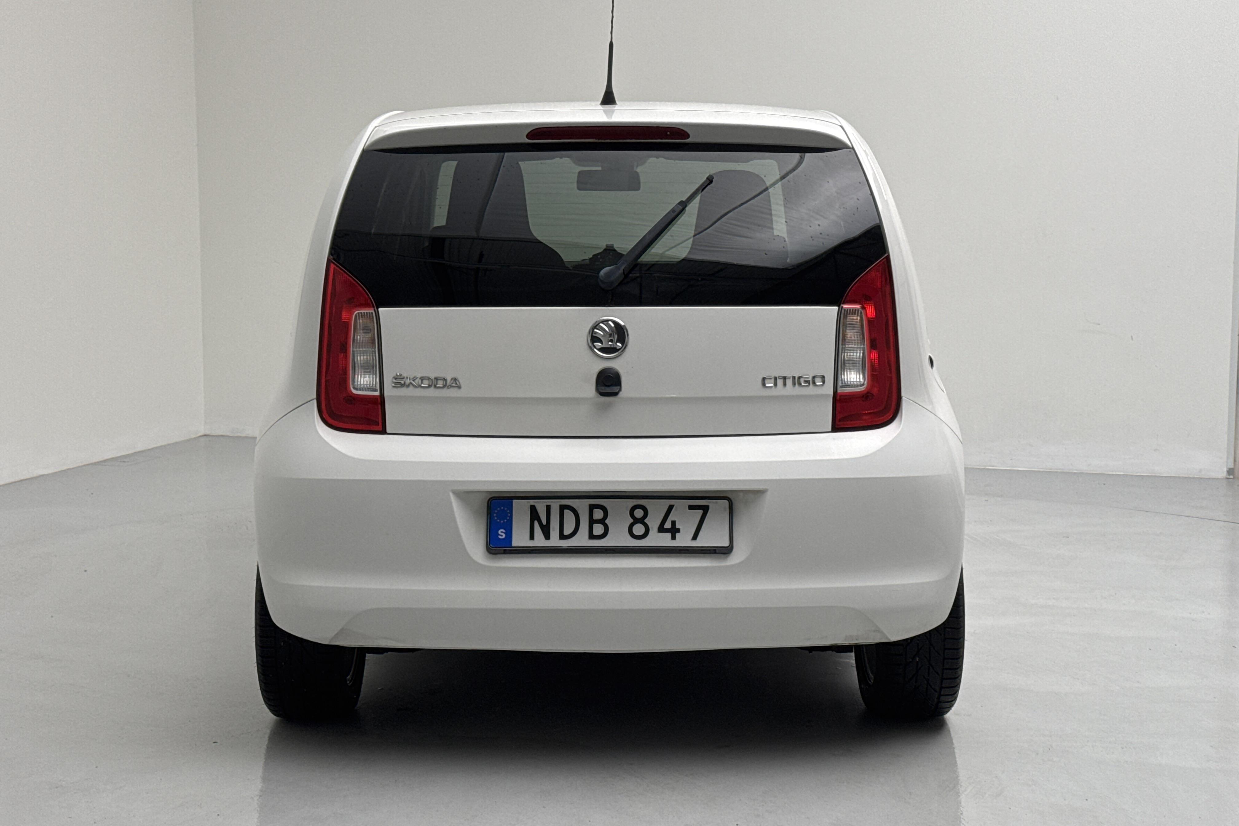 Skoda Citigo MPI 5dr (60hk) - 13 128 mil - Manuell - vit - 2013