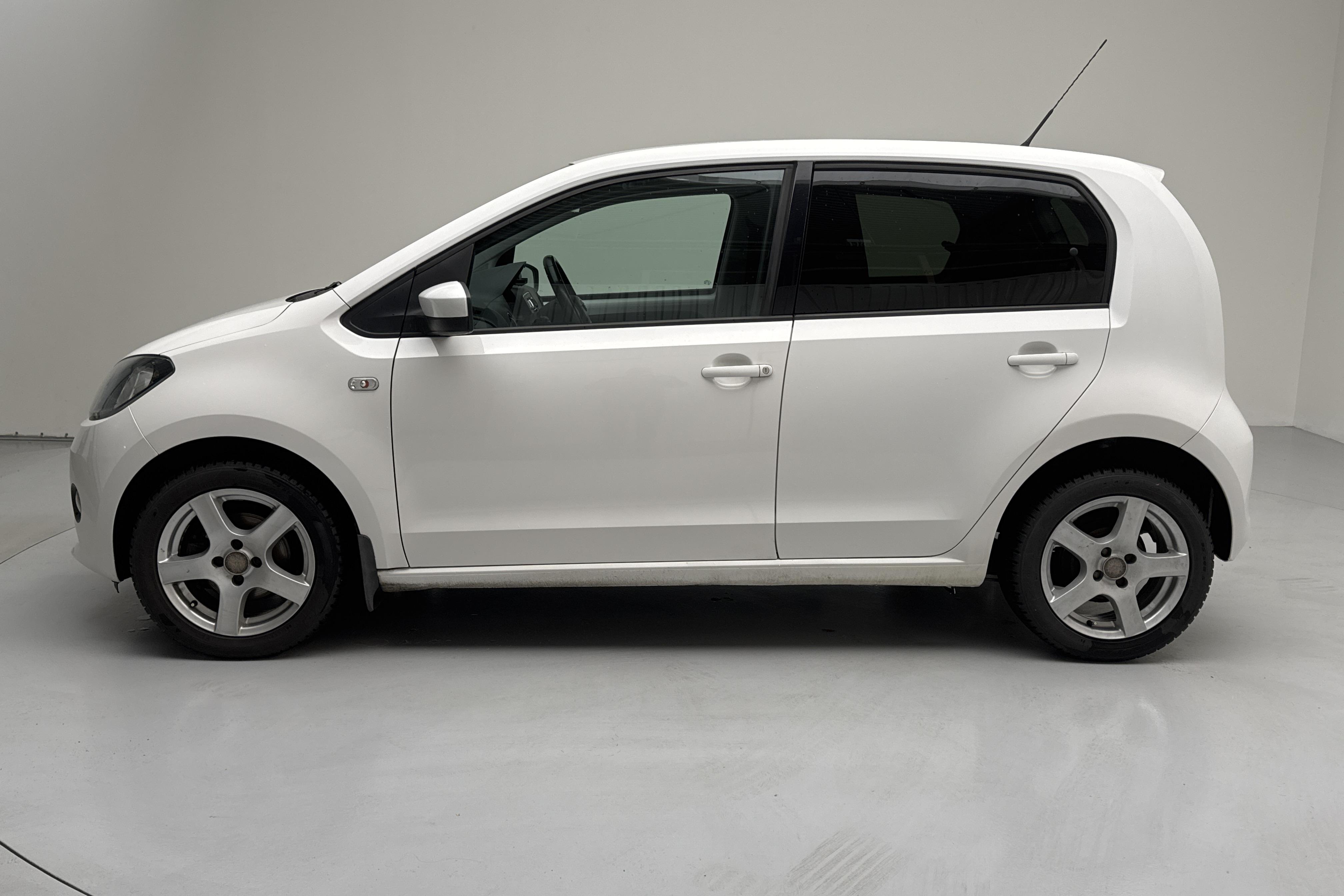 Skoda Citigo MPI 5dr (60hk) - 13 128 mil - Manuell - vit - 2013