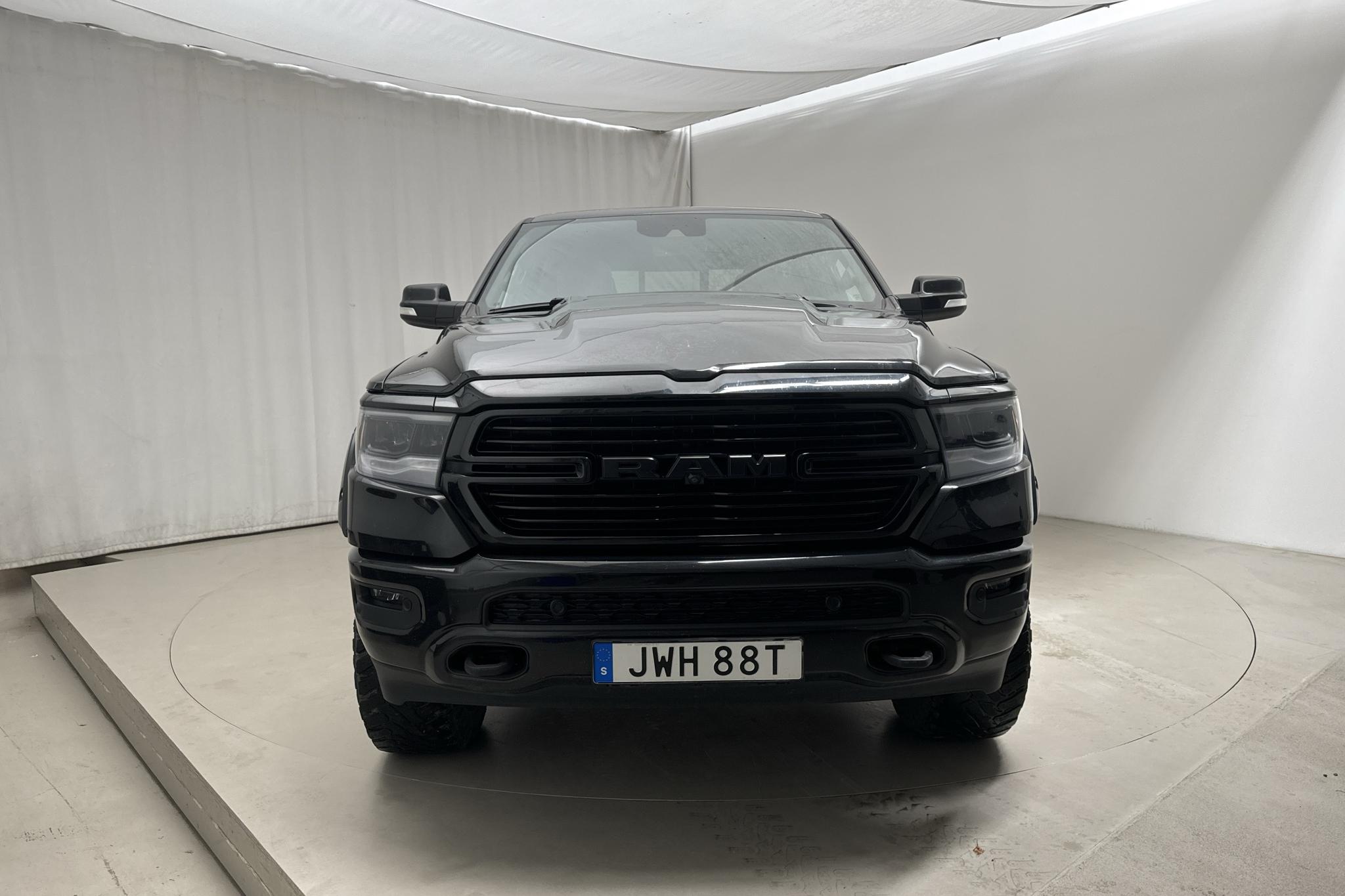 Dodge RAM 1500 5.7 (395hk) - 126 390 km - Automaattinen - musta - 2020