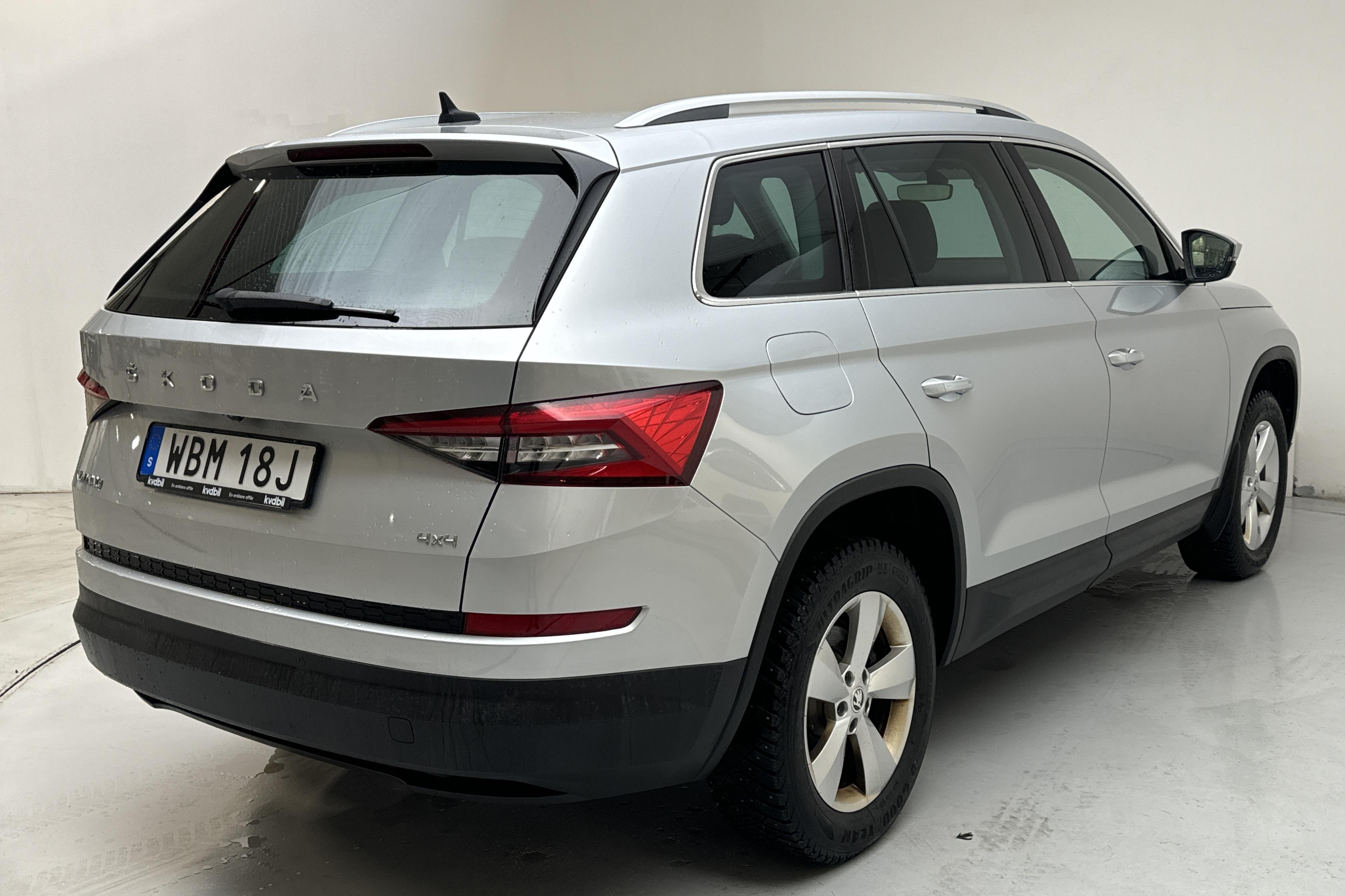 Skoda Kodiaq 2.0 TDI 4X4 (200hk) - 6 947 mil - Automat - silver - 2021