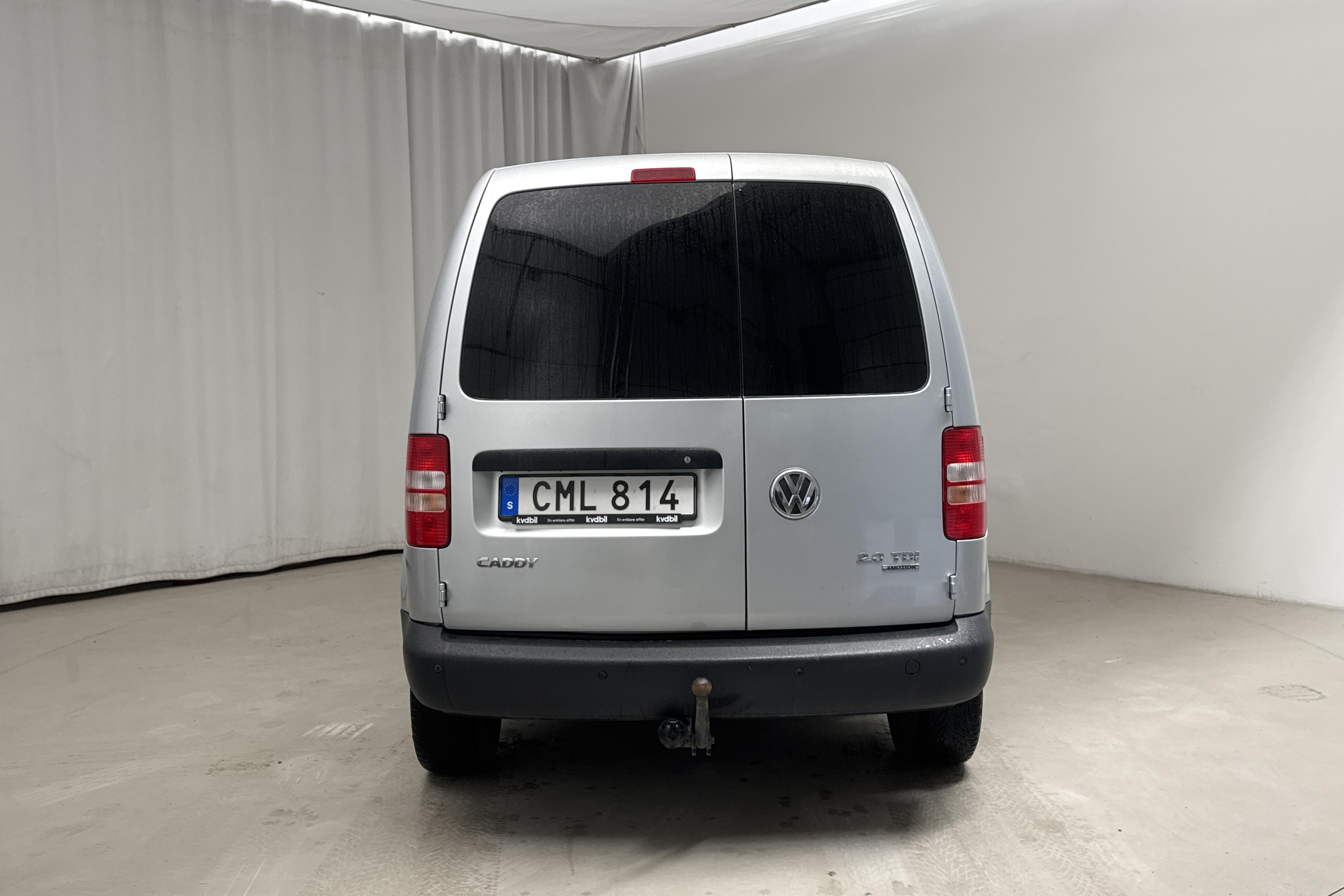 VW Caddy 2.0 TDI Skåp 4-motion (140hk) - 11 276 mil - Automat - silver - 2014