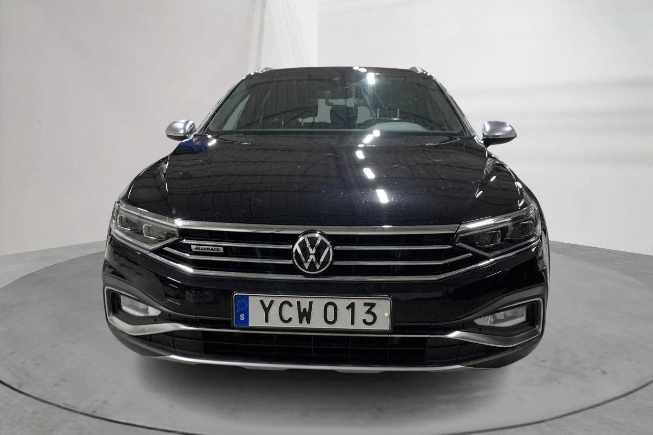 VW Passat Alltrack 2.0 TDI Sportscombi 4Motion (200hk) - 90 060 km - Automaatne - must - 2021