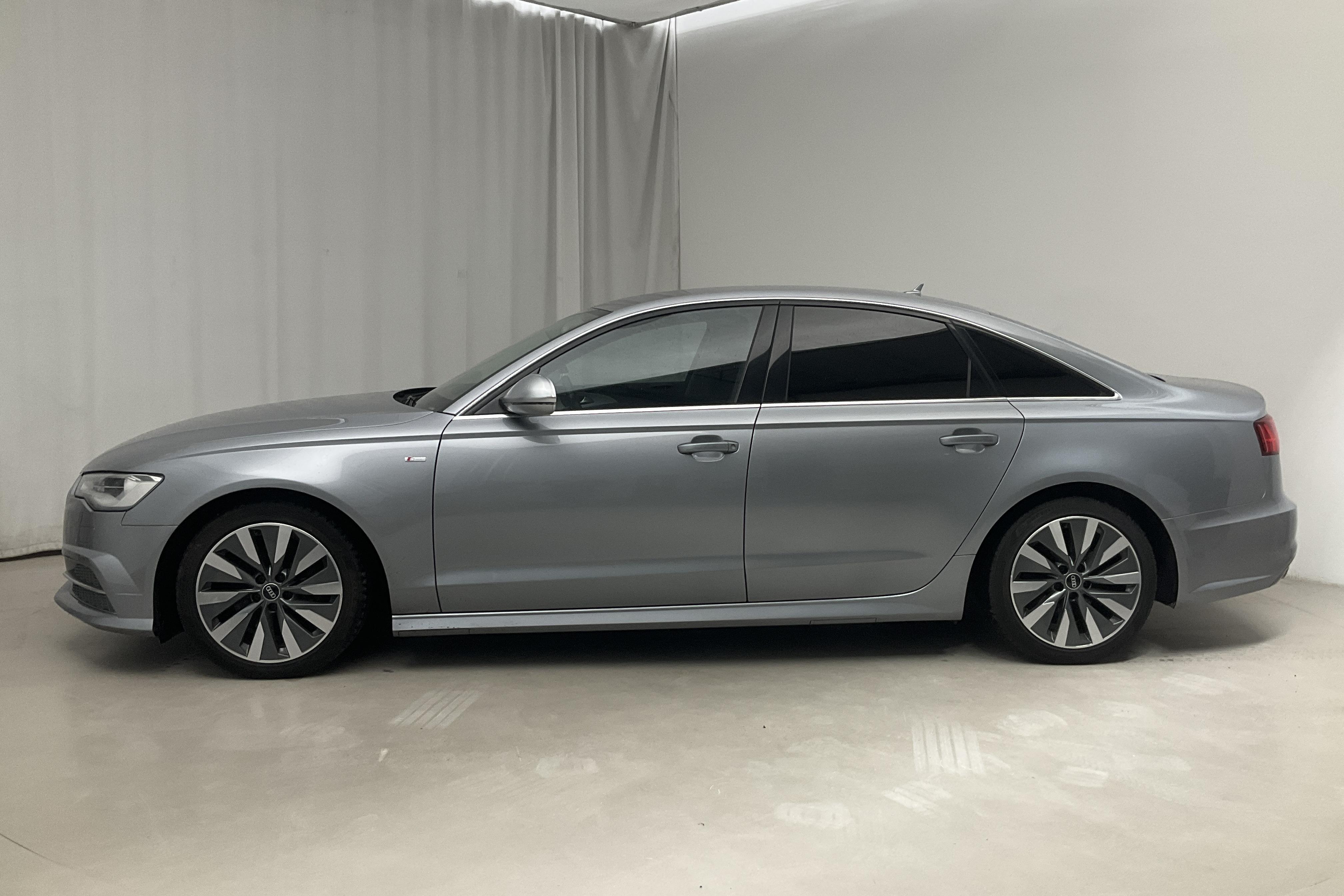 Audi A6 2.0 TDI quattro (190hk) - 21 148 mil - Automat - grå - 2016