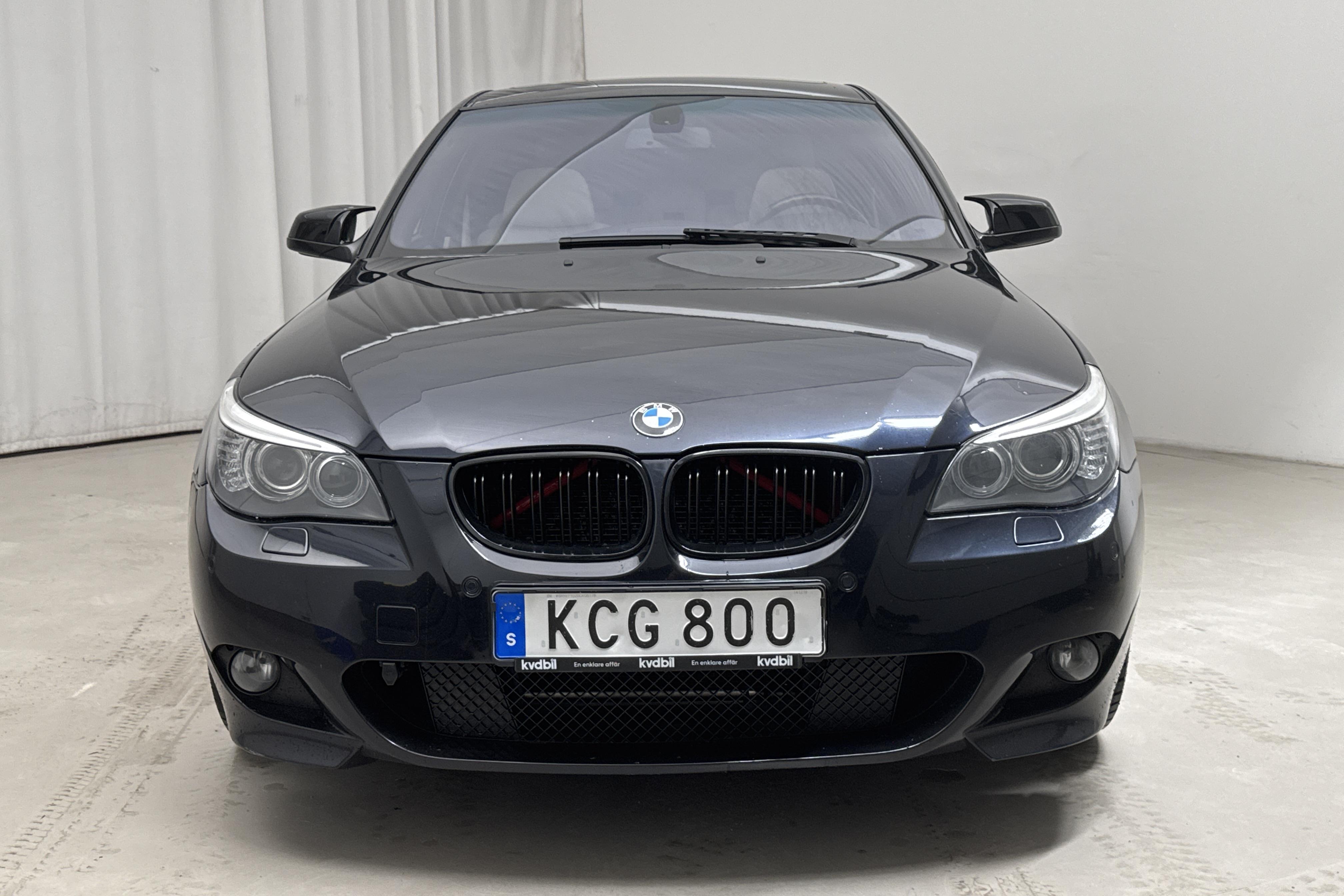 BMW 530xi Sedan, E60 (272hk) - 20 985 mil - Automat - svart - 2010