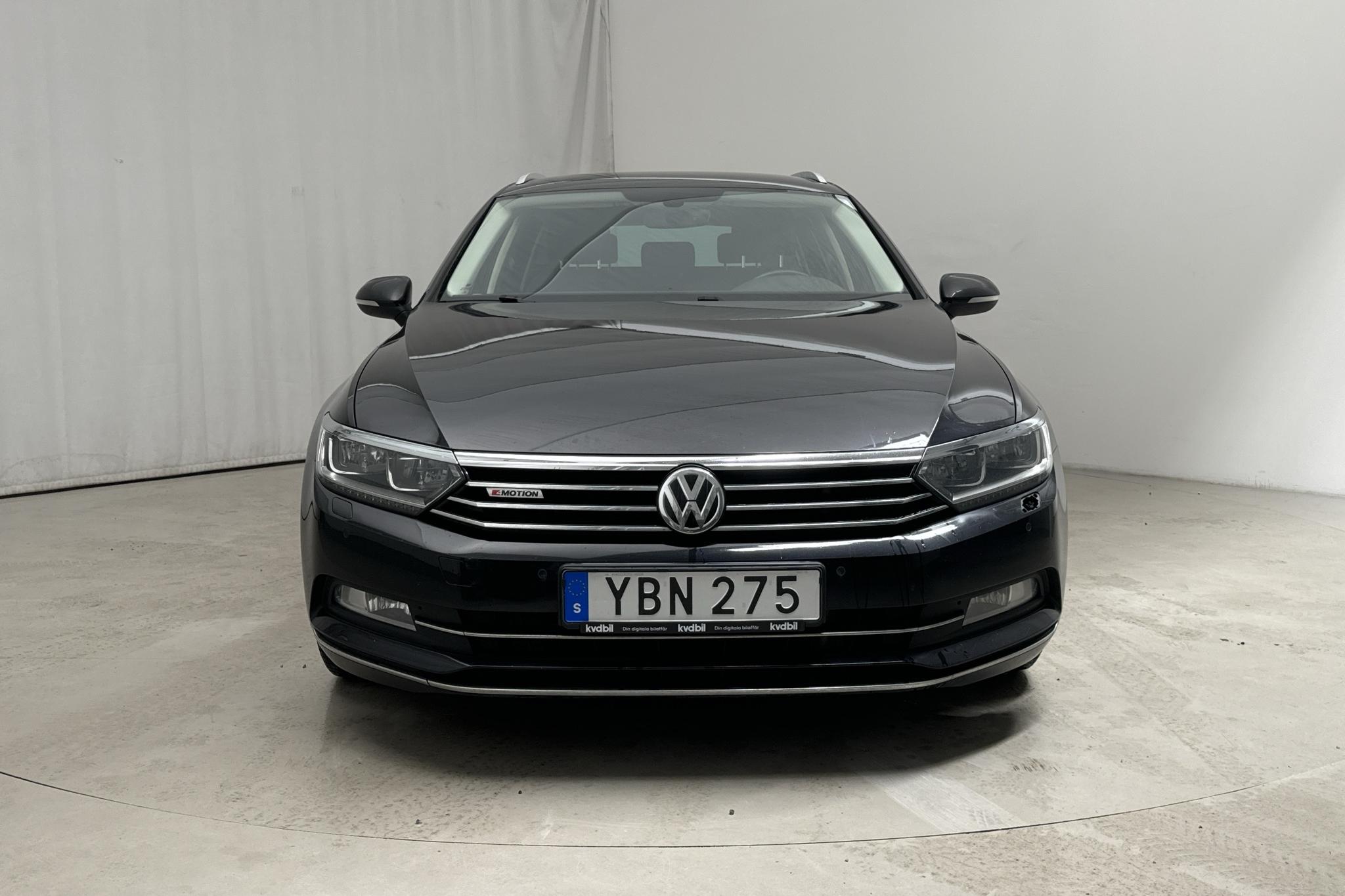 VW Passat 2.0 TDI Sportscombi 4MOTION (190hk) - 13 521 mil - Automat - svart - 2016