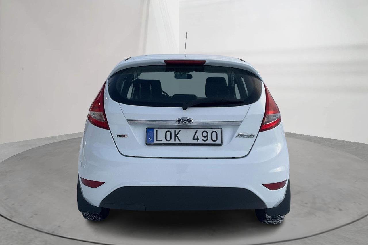 Ford Fiesta 1.4 TDCi 5dr (70hk) - 10 386 mil - Manuell - vit - 2011