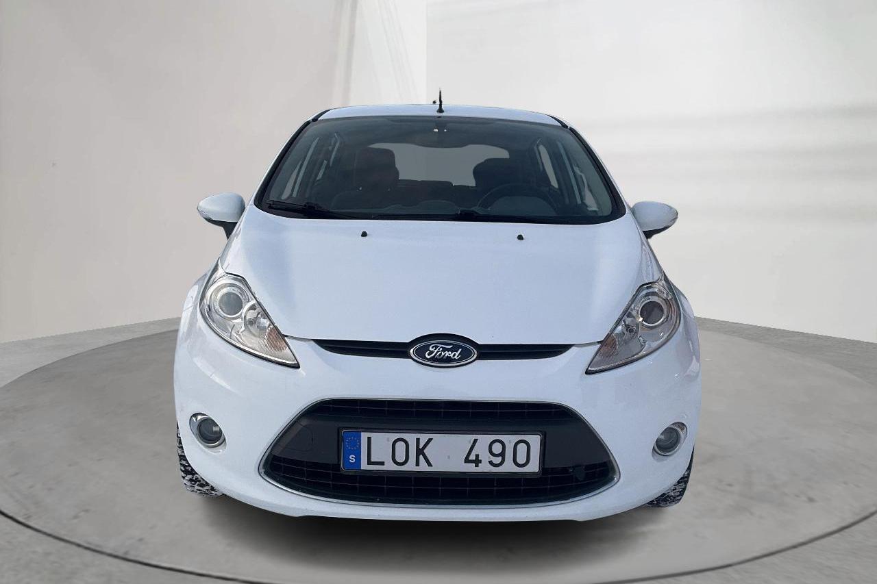 Ford Fiesta 1.4 TDCi 5dr (70hk) - 10 386 mil - Manuell - vit - 2011