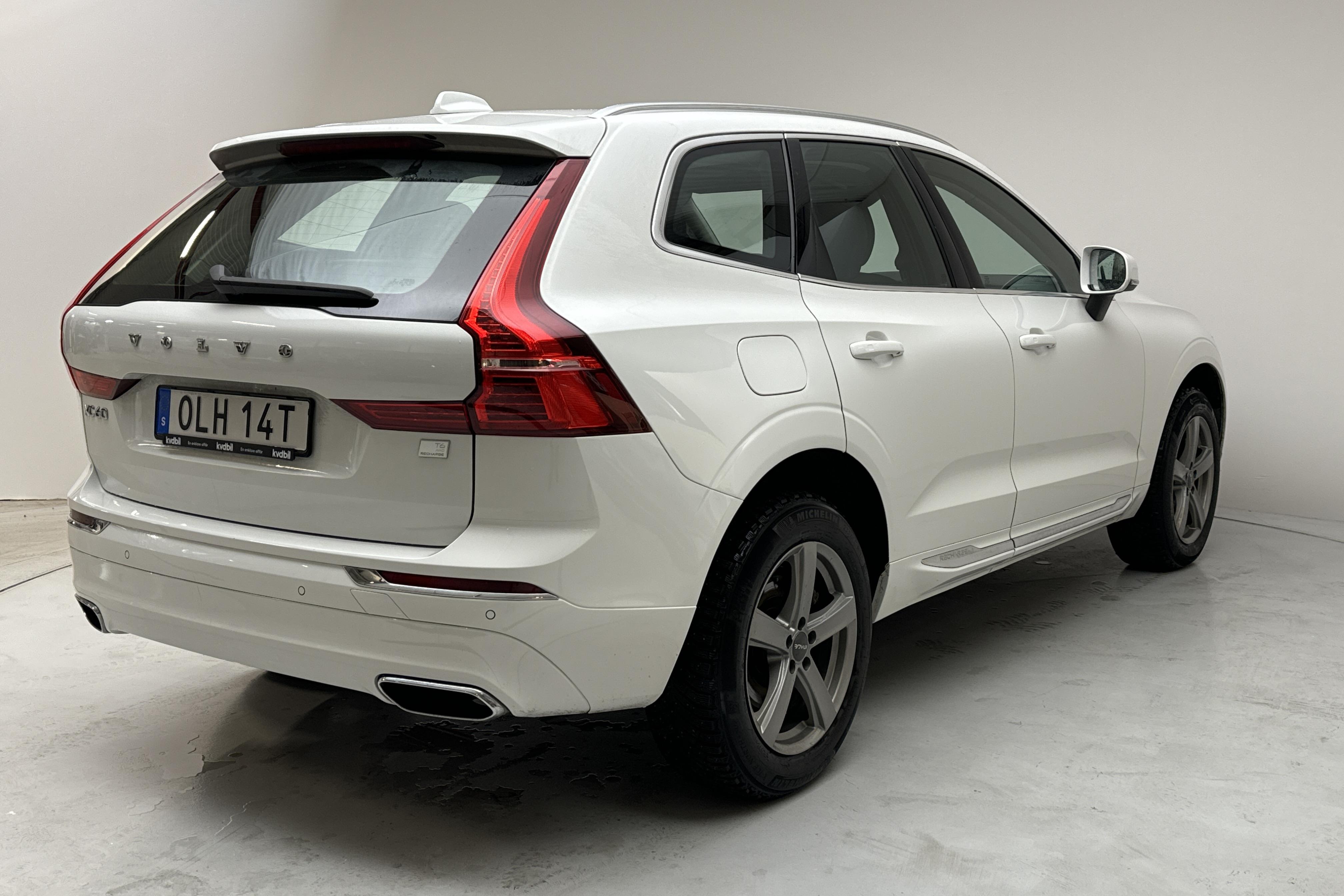 Volvo XC60 T6 AWD Recharge (340hk) - 66 080 km - Automaattinen - valkoinen - 2021