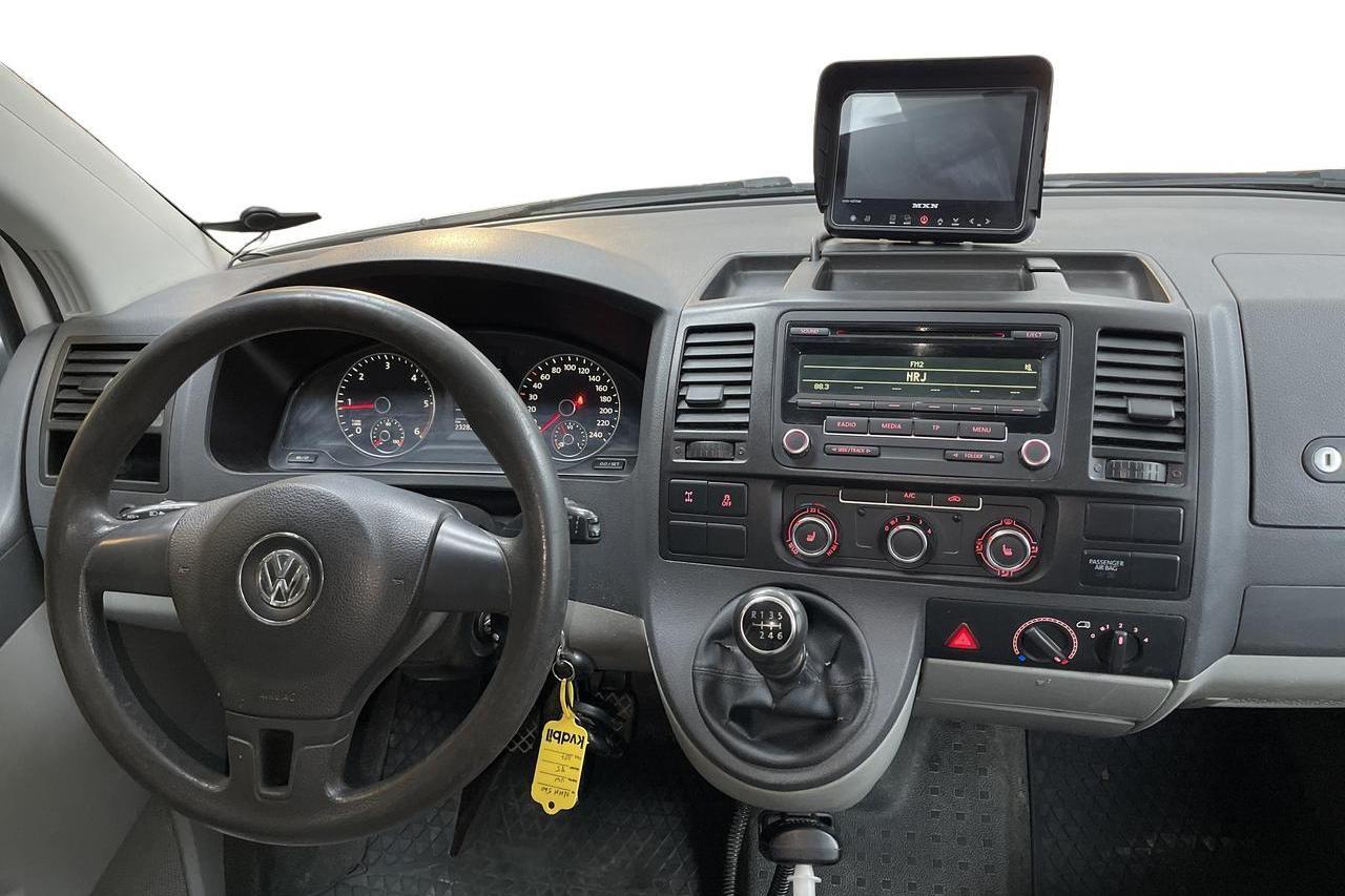 VW Transporter T5 2.0 TDI 4MOTION (180hk) - 232 830 km - Manuaalinen - valkoinen - 2014