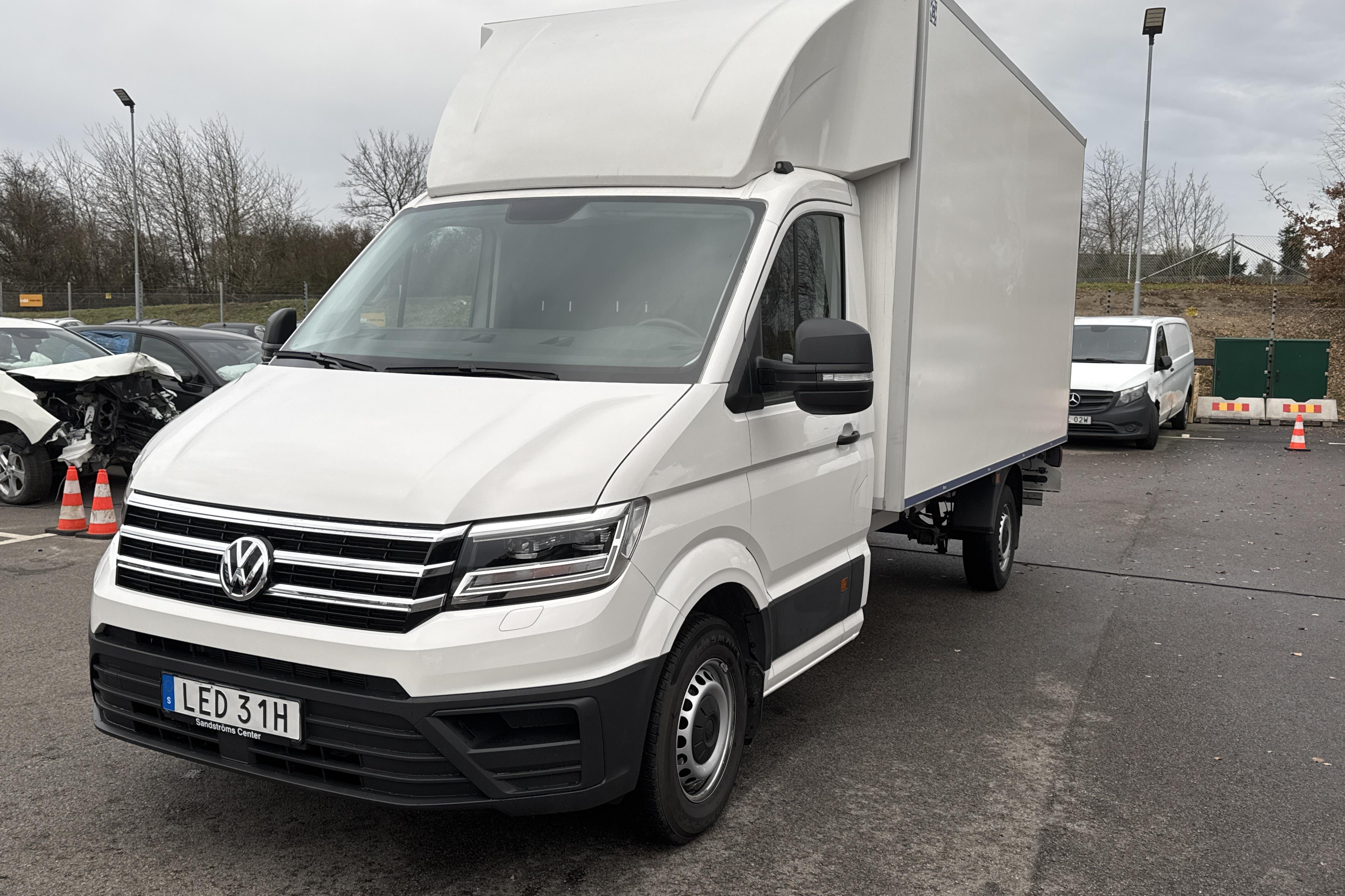 VW Crafter 35 2.0 TDI Volymskåp (177hk) - 96 730 km - Automatic - white - 2022