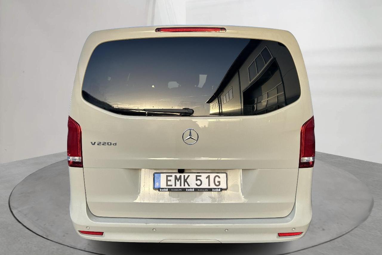 Mercedes V 220 d W447 (163hk) - 76 380 km - Automatic - gray - 2023