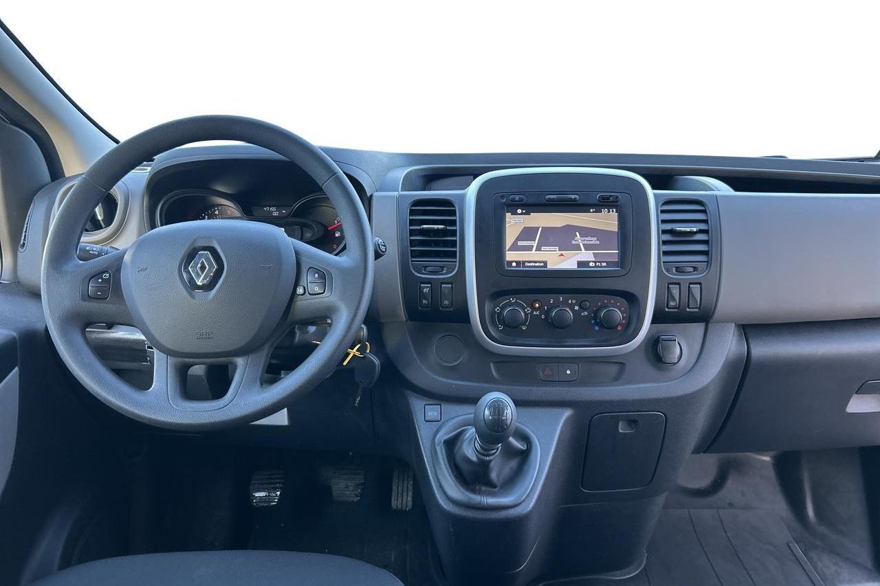 Renault Trafic 1.6 dCi Buss (125hk) - 47 150 km - Manual - white - 2018