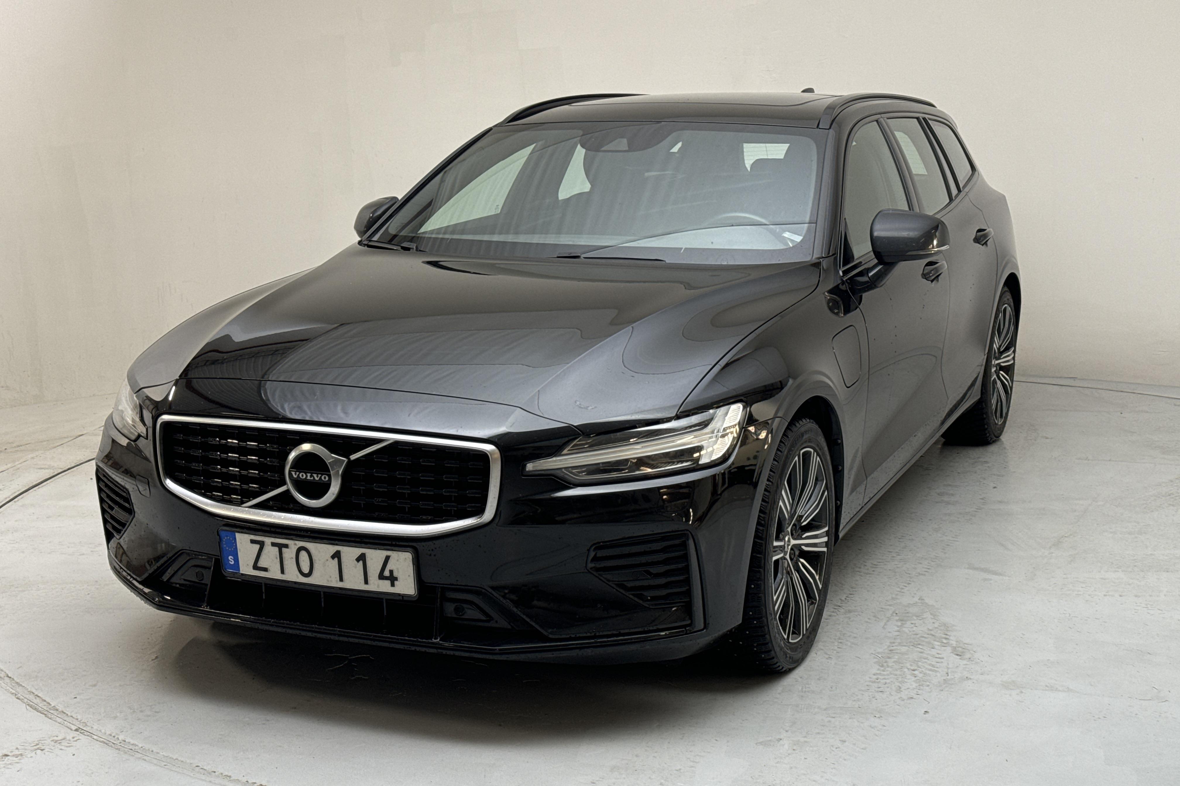 Volvo V60 T8 AWD Twin Engine (390hk) - 120 280 km - Automatic - black - 2019