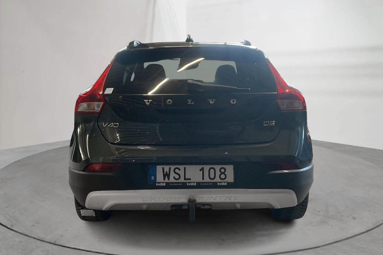 Volvo V40 Cross Country D2 (120hk) - 84 790 km - Automaatne - Dark Blue - 2017