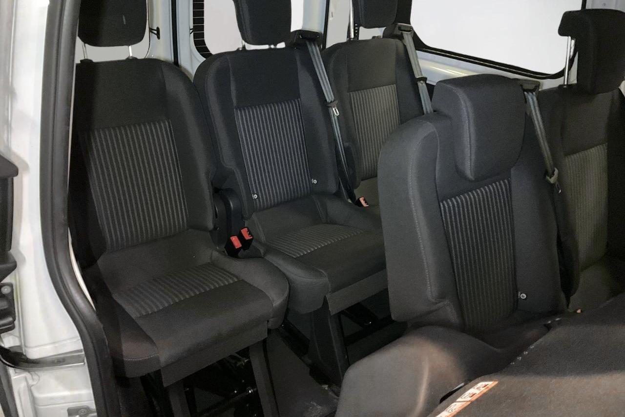 Ford Transit Custom Kombi 310 (130hk) - 5 609 mil - Manuell - vit - 2016