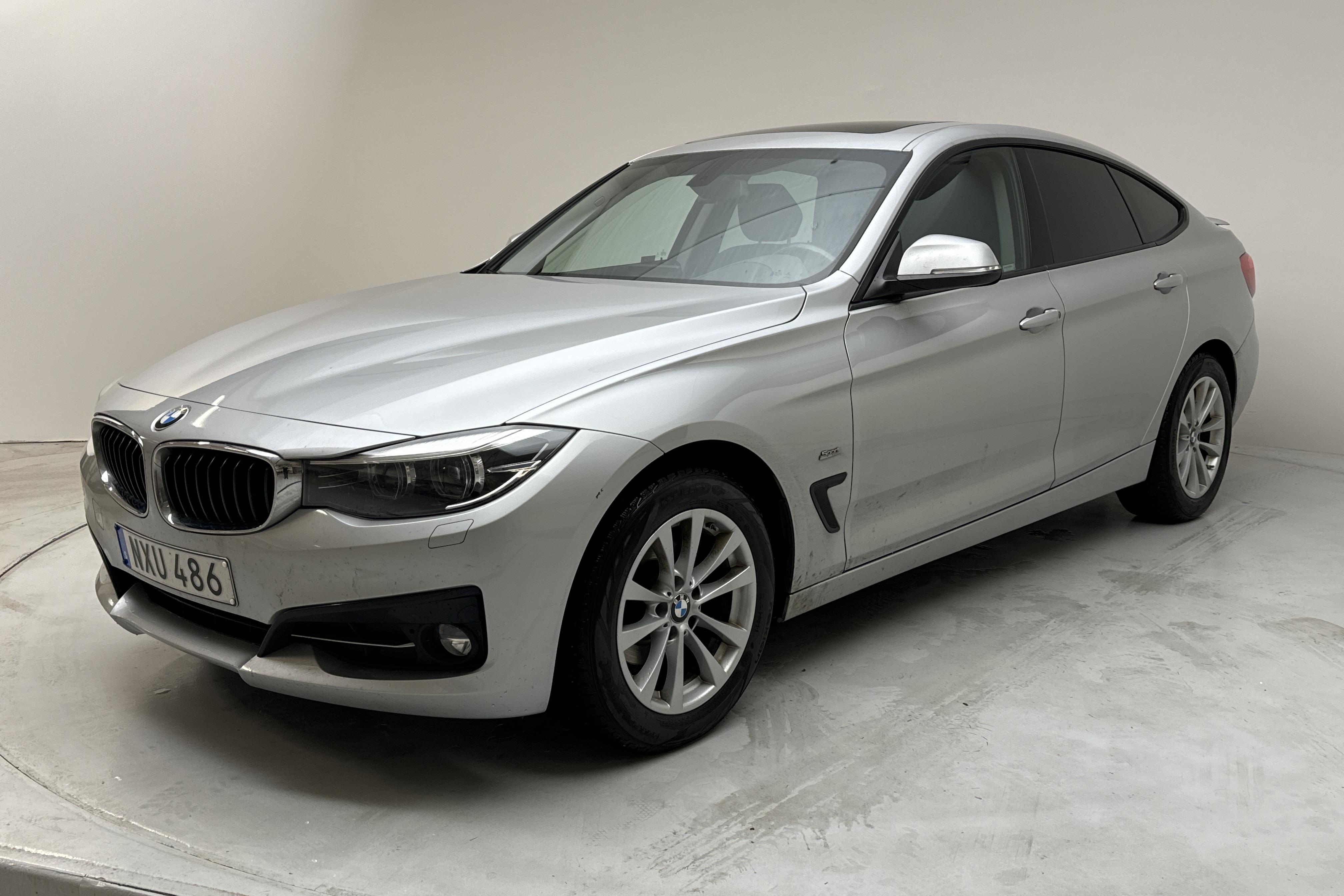 BMW 320d GT xDrive, F34 (190hk) - 189 420 km - Automaattinen - hopea - 2017