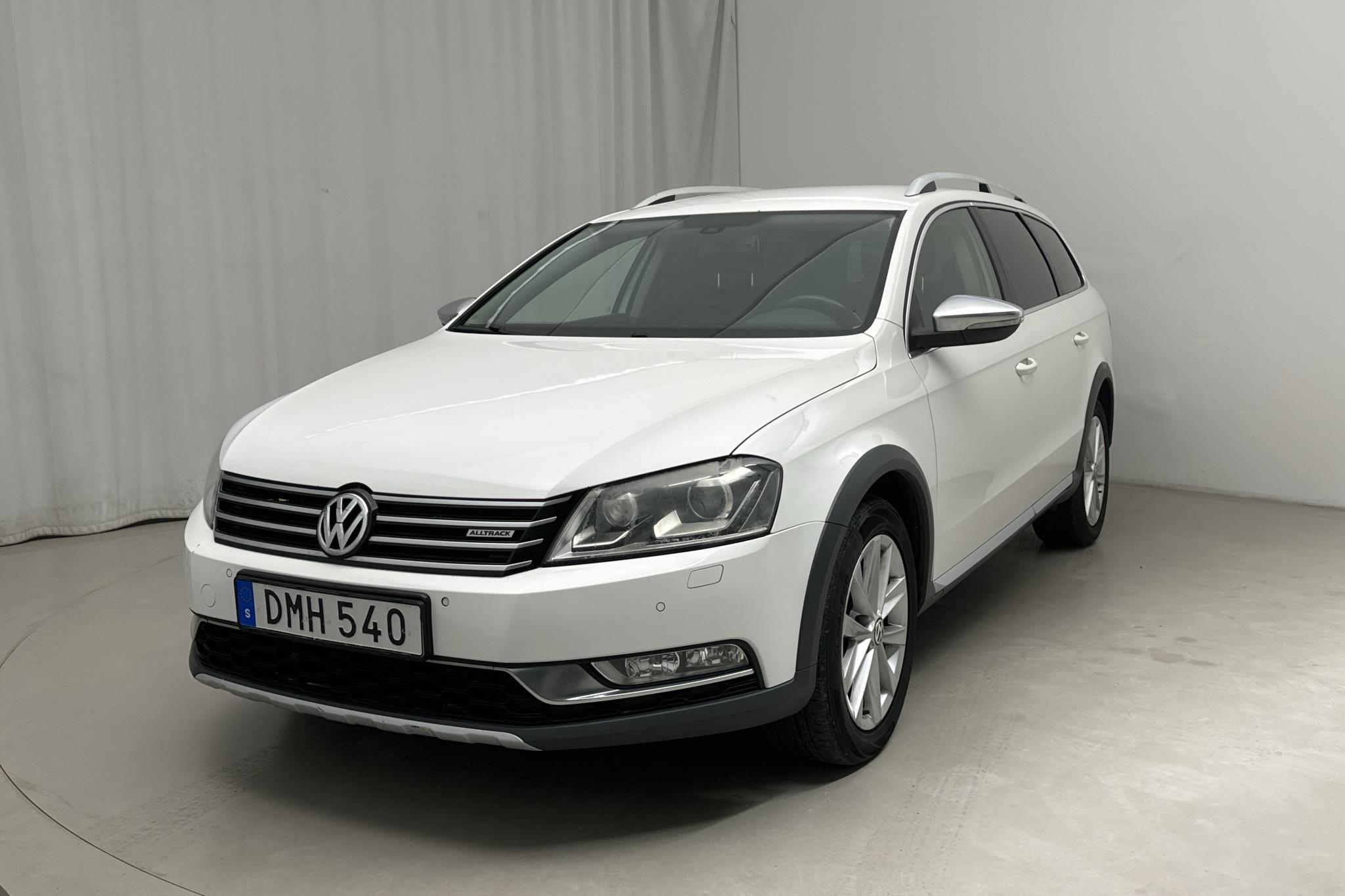 VW Passat Alltrack 2.0 TDI BlueMotion Technology 4Motion (177hk) - 215 790 km - Automaatne - valge - 2015