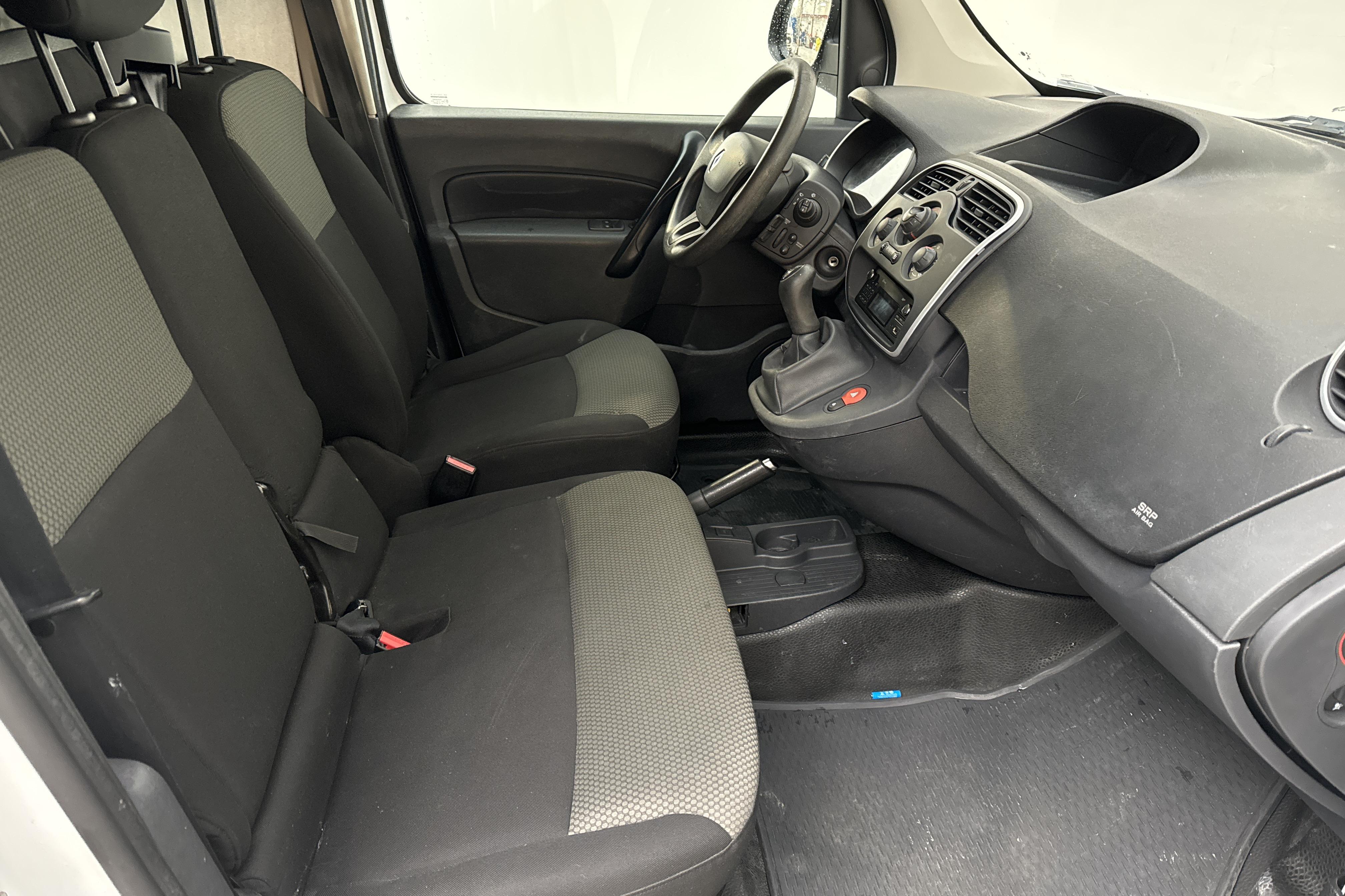 Renault Kangoo 1.5 dCi Skåp (75hk) - 127 050 km - Manual - white - 2018