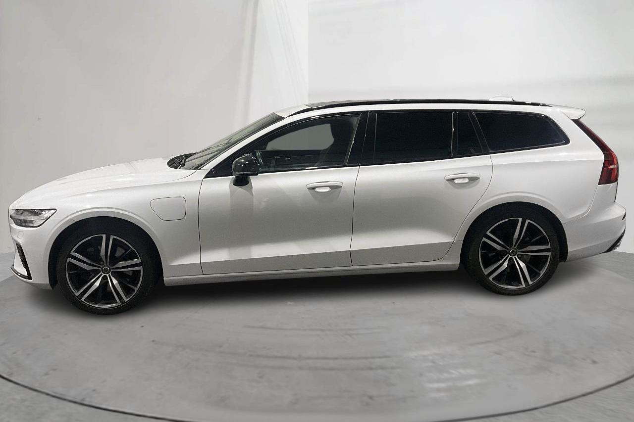 Volvo V60 T8 AWD Twin Engine (390hk) - 15 740 mil - Automat - vit - 2019