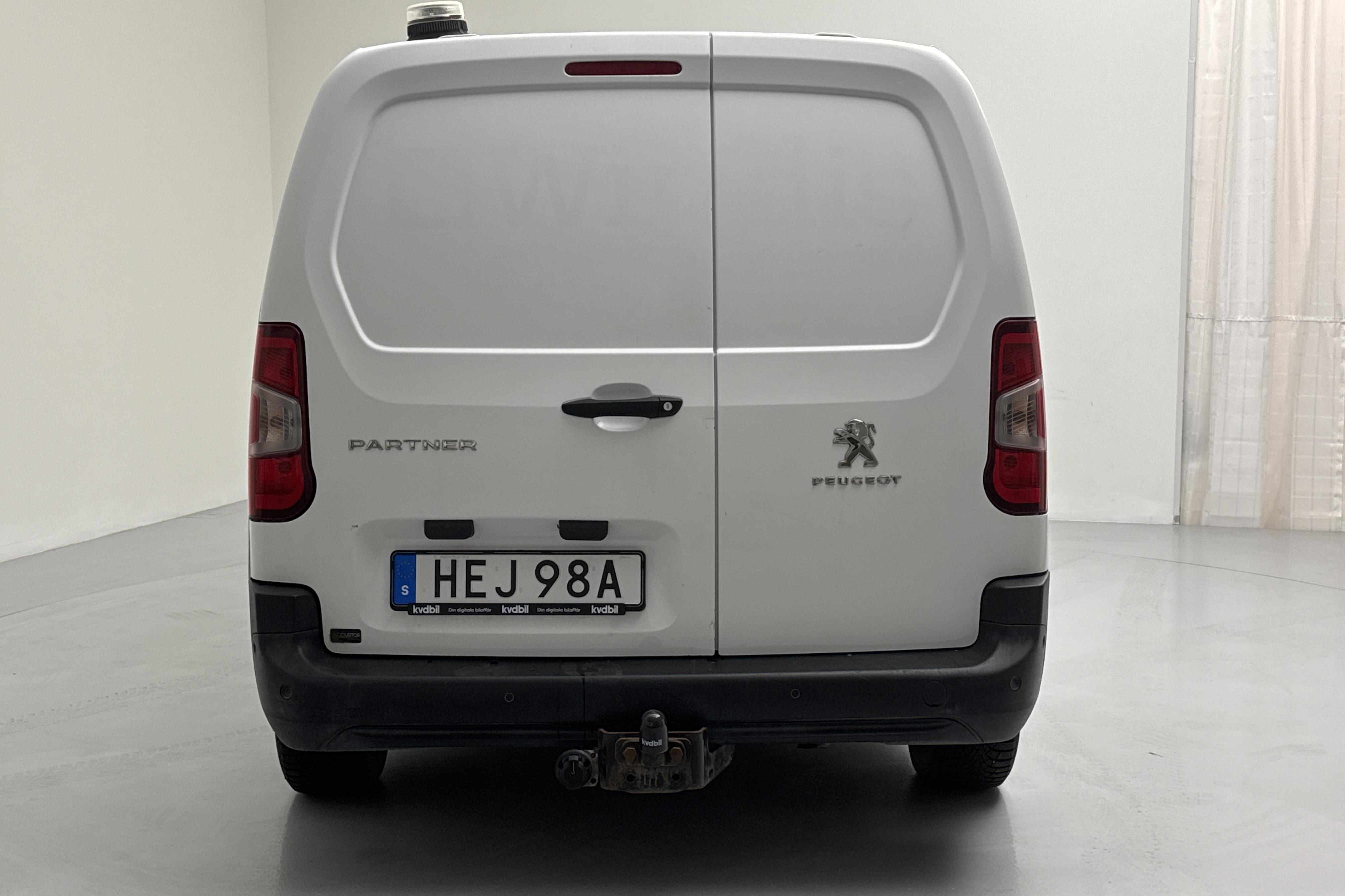 Peugeot Partner 1.5 HDI Skåp (100hk) - 48 260 km - Käsitsi - valge - 2020