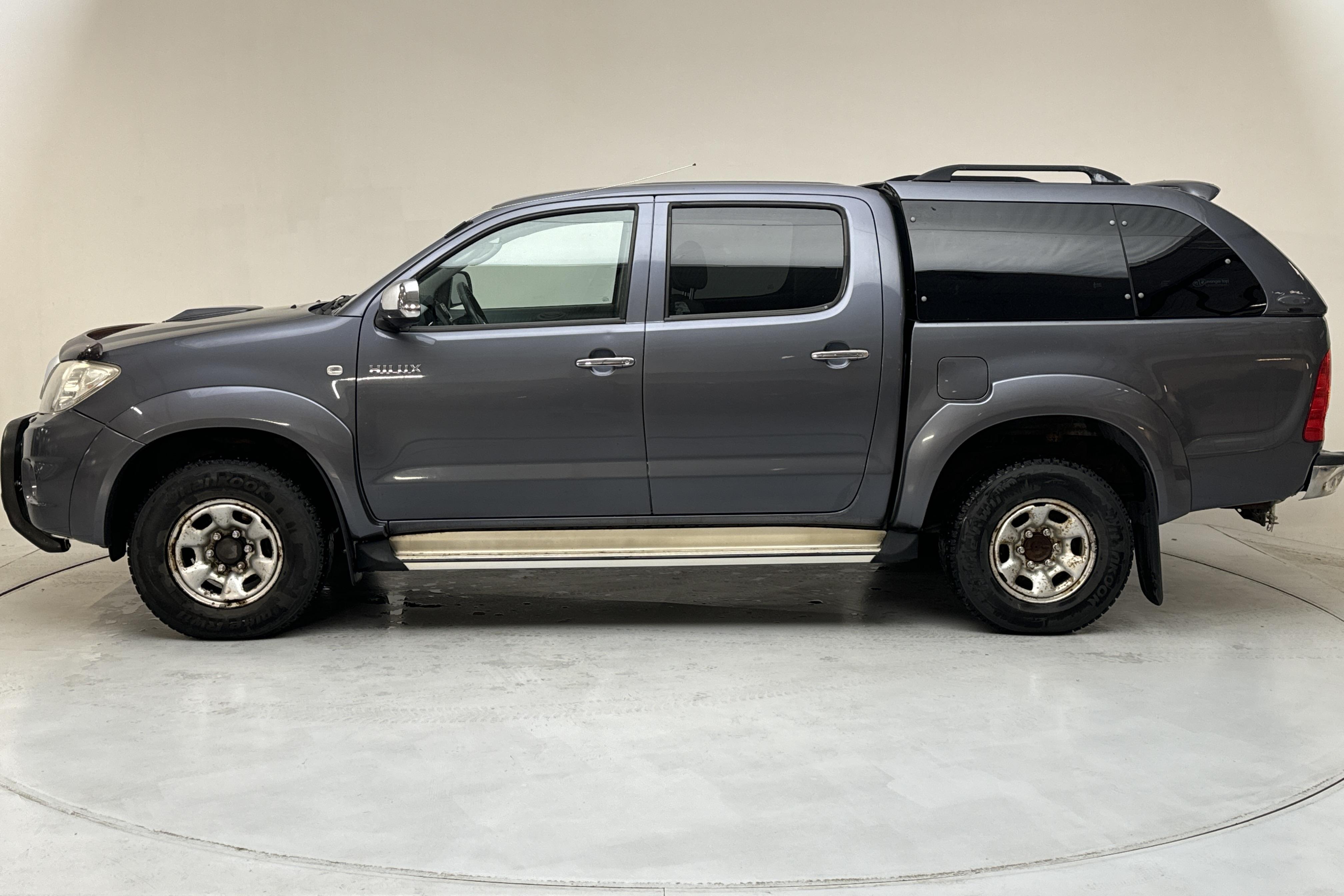 Toyota Hilux 3.0 D-4D 4WD (171hk) - 161 300 km - Käsitsi - Dark Grey - 2010