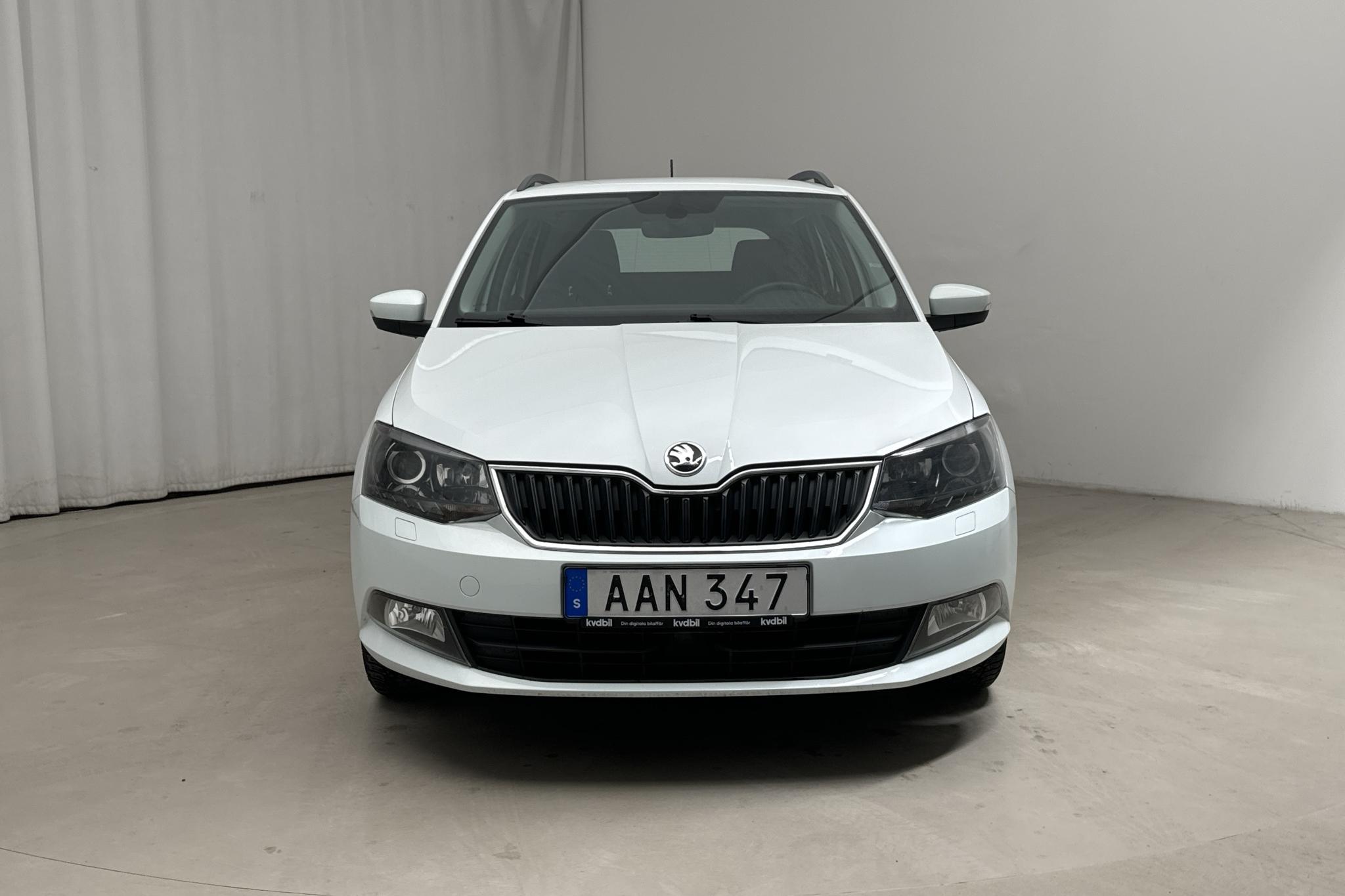 Skoda Fabia 1.2 TSI Kombi (90hk) - 64 410 km - Manual - white - 2017