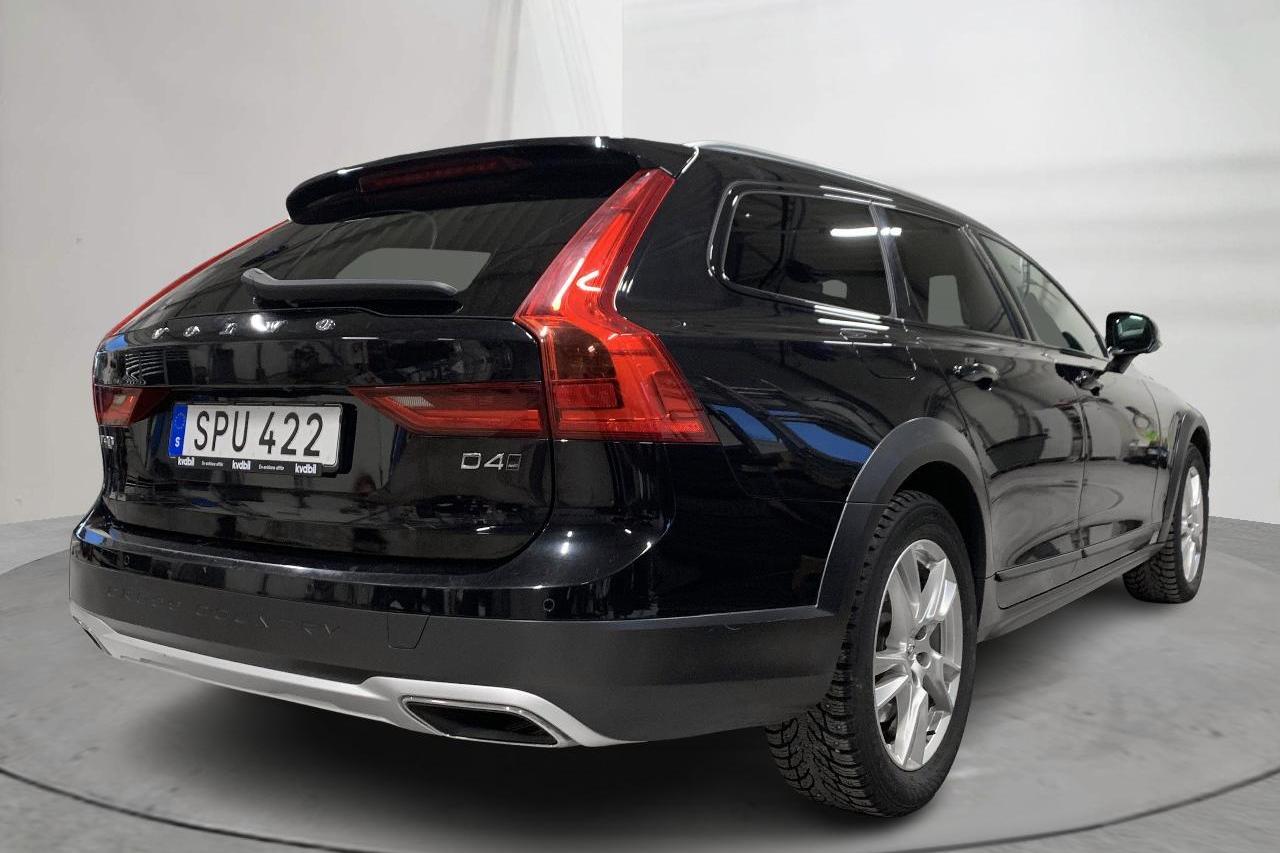 Volvo V90 D4 Cross Country AWD (190hk) - 162 510 km - Käsitsi - must - 2019