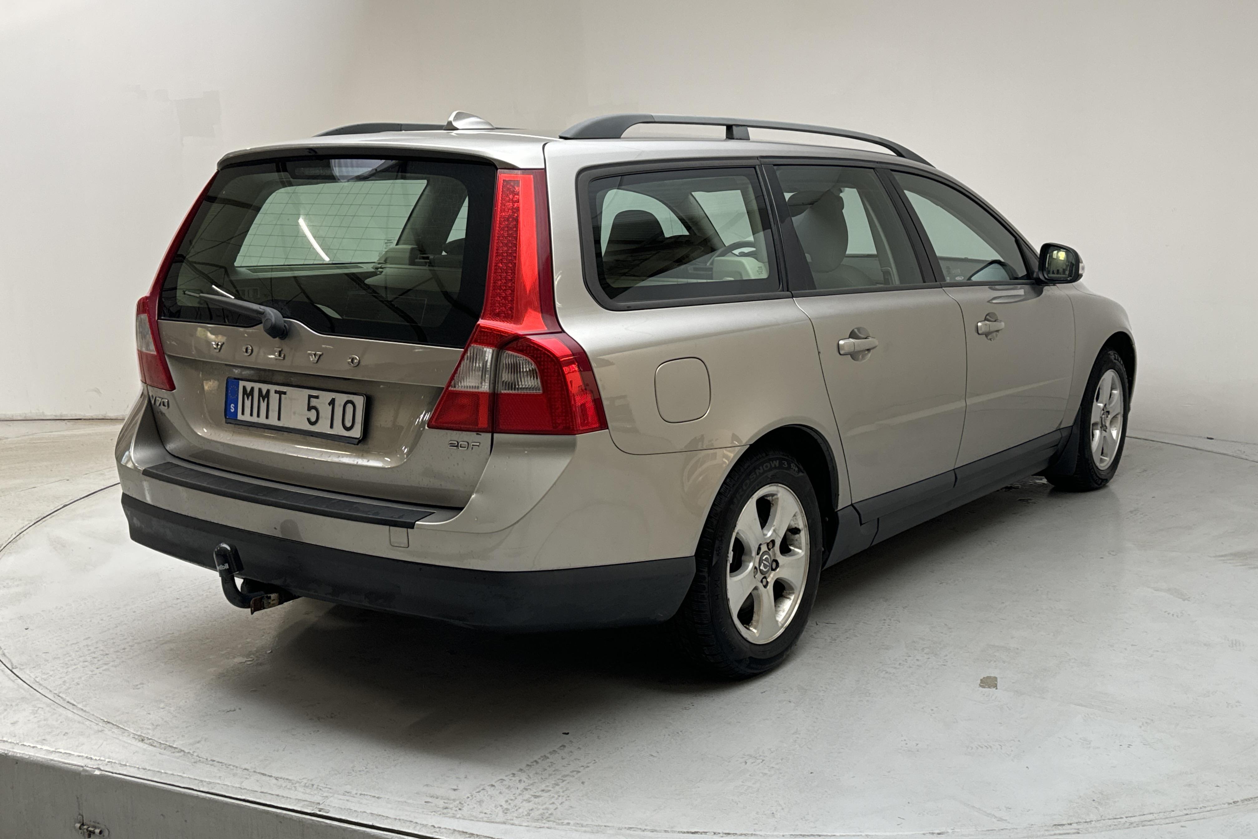 Volvo V70 II 2.0F (145hk) - 222 470 km - Käsitsi - Light Brown - 2008