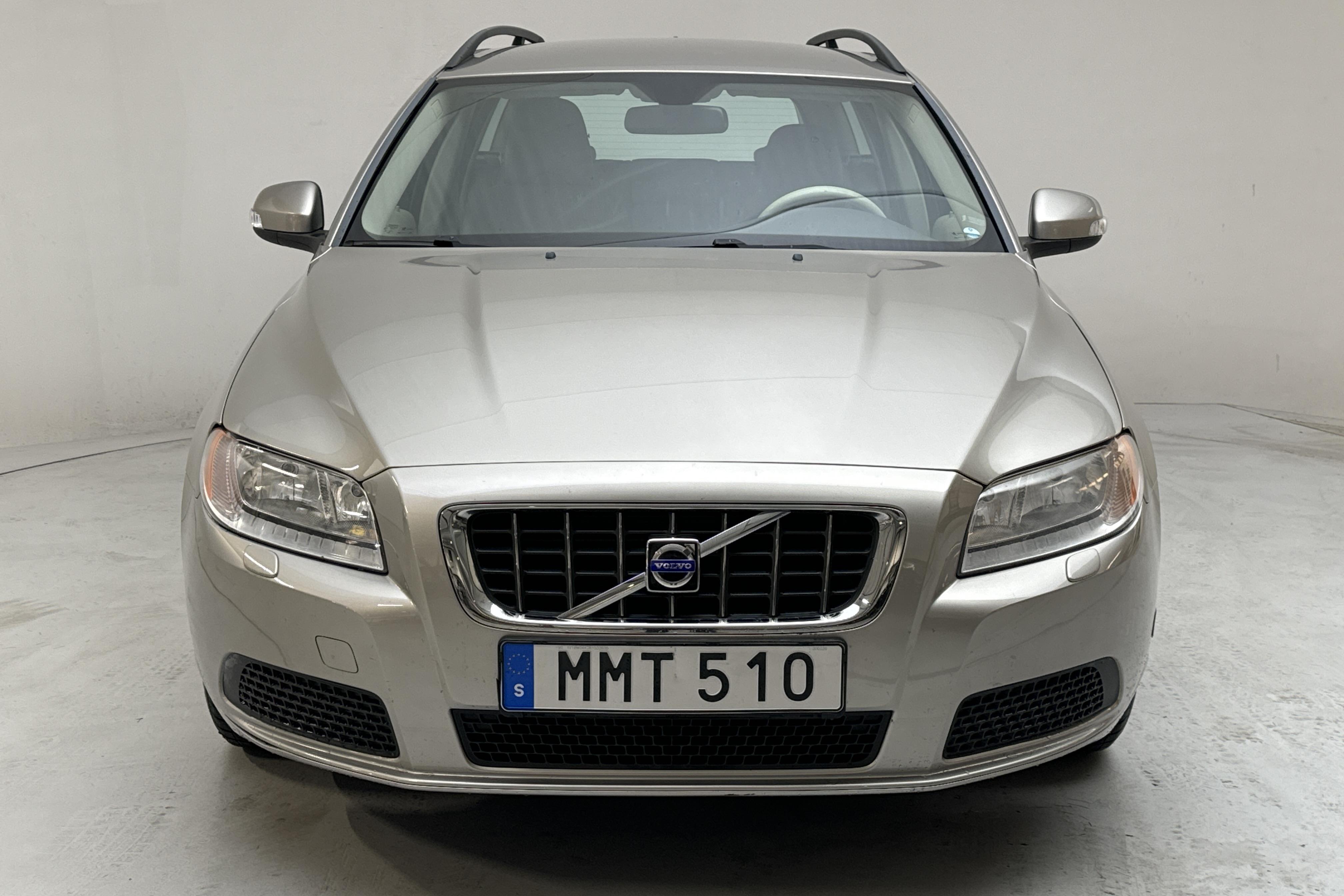 Volvo V70 II 2.0F (145hk) - 222 470 km - Käsitsi - Light Brown - 2008