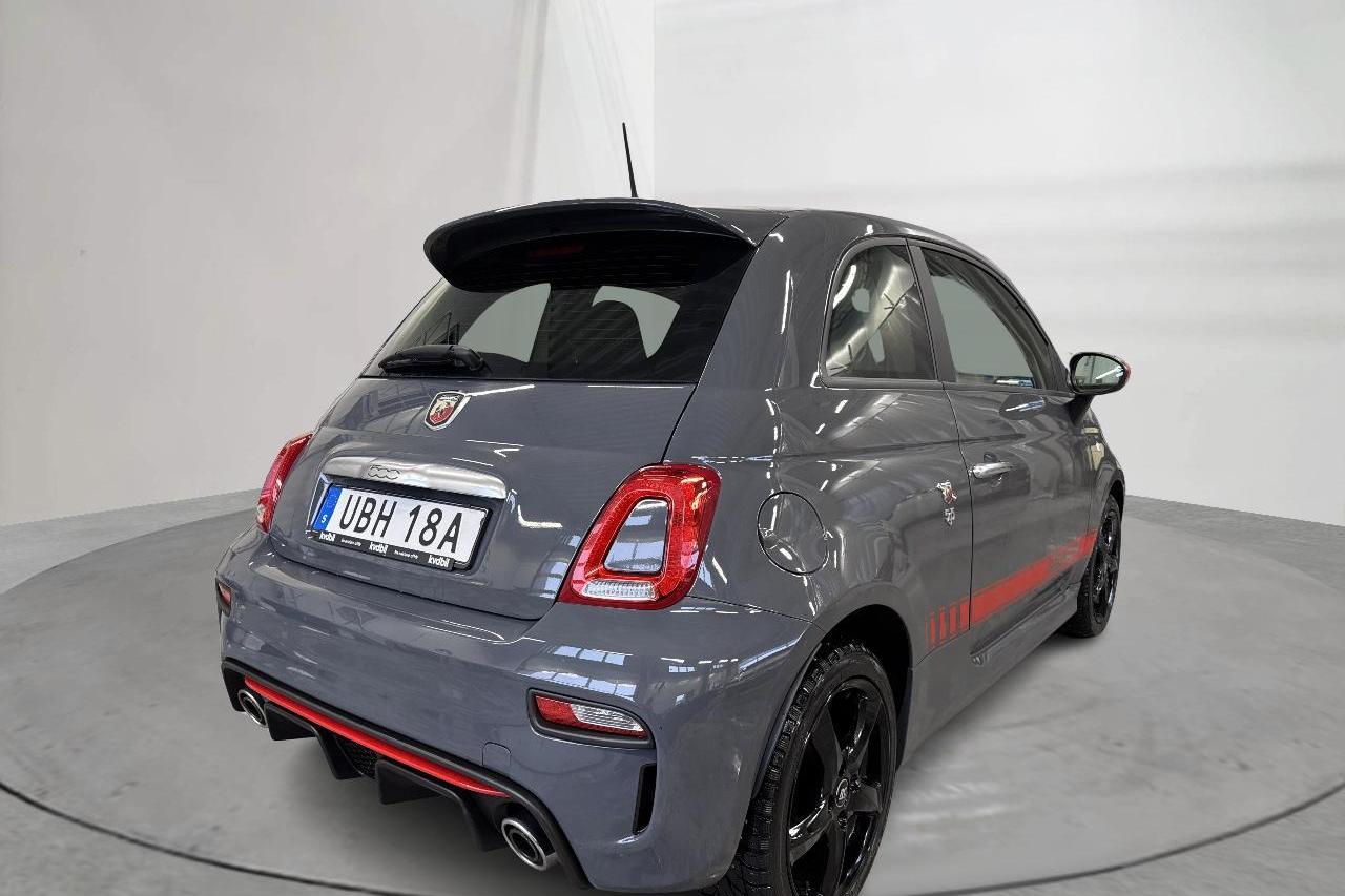 Fiat Abarth 595 (145hk) - 2 733 mil - Manuell - grå - 2022