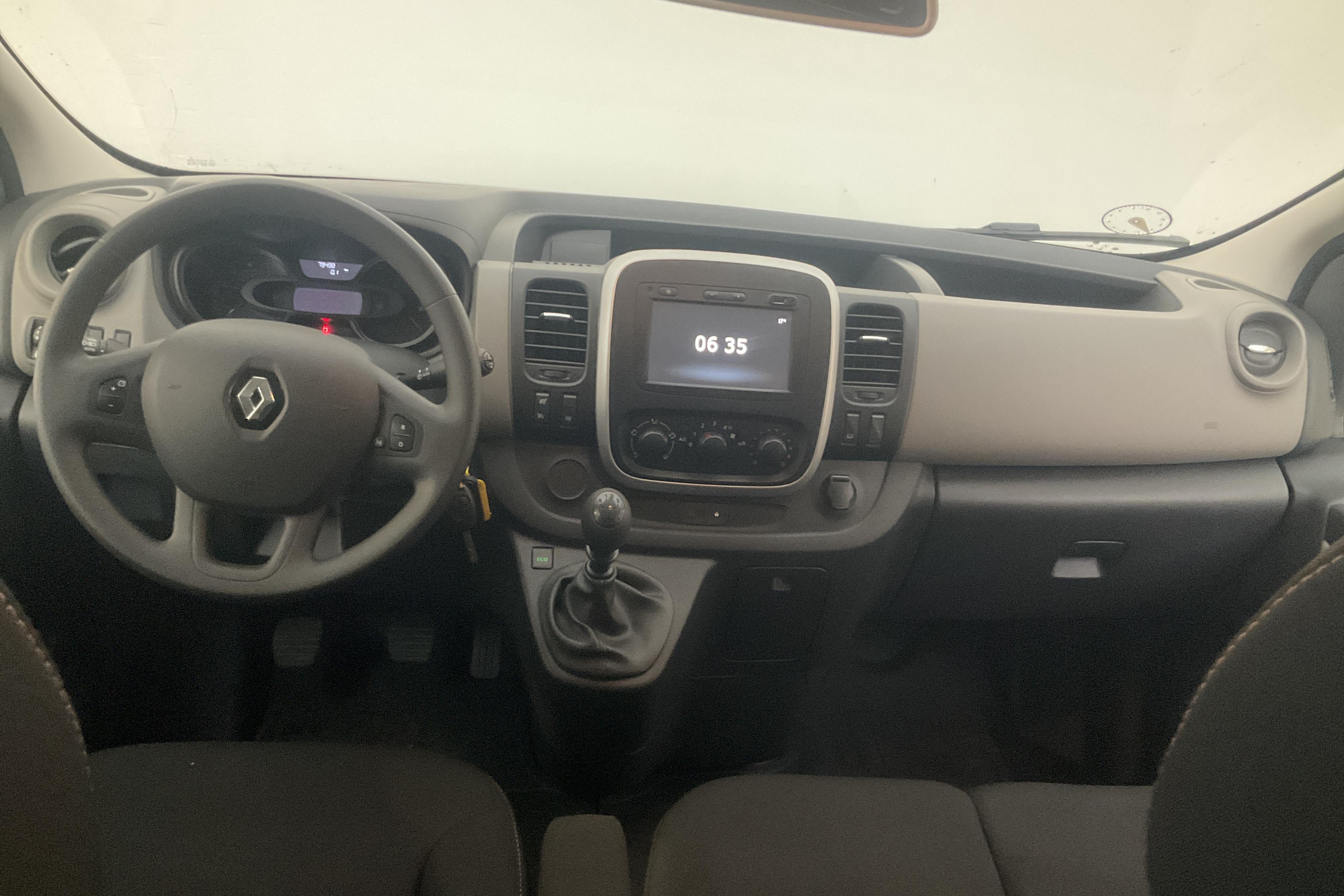 Renault Trafic Kombi 1.6 dCi (125hk) - 79 490 km - Manualna - biały - 2018