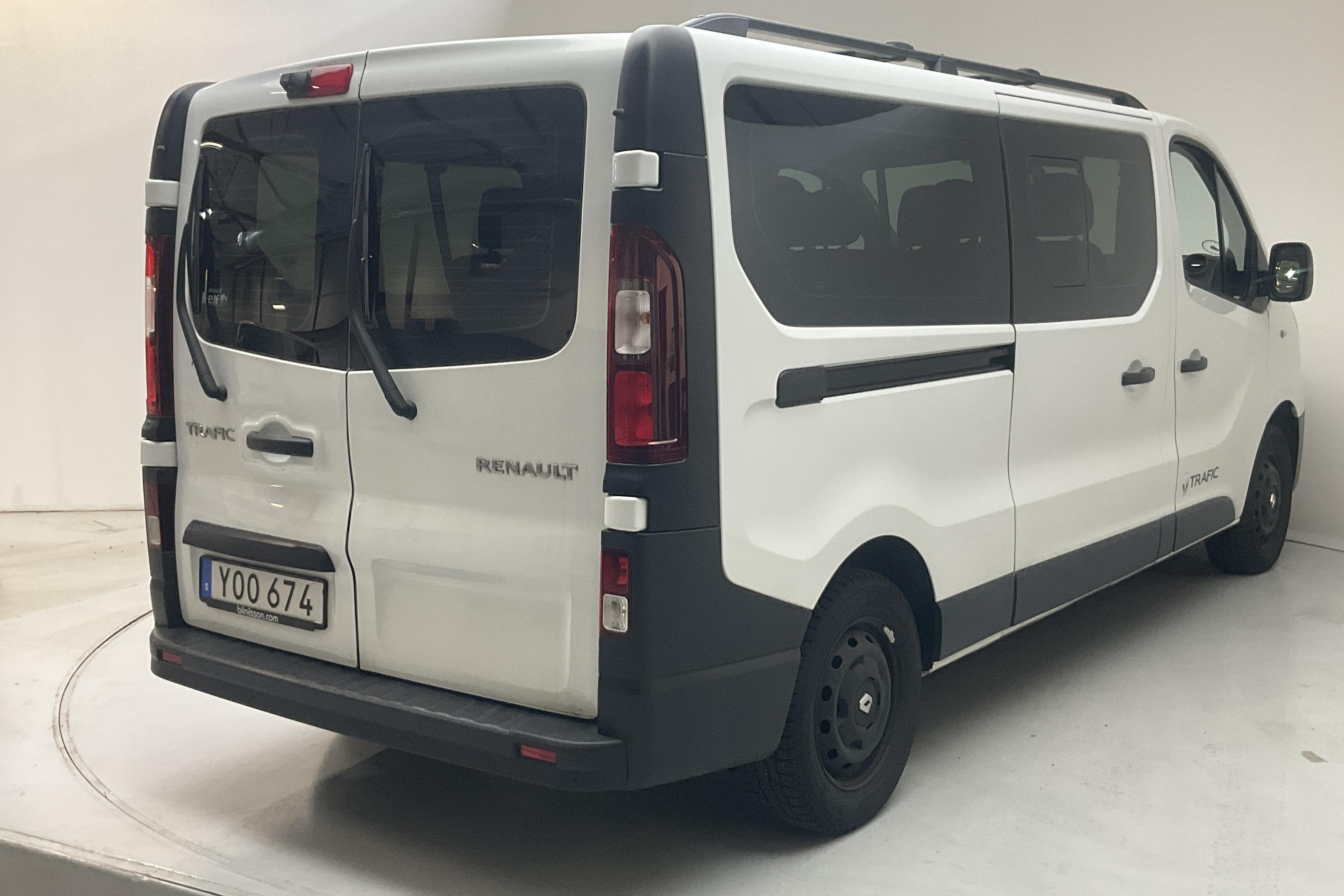 Renault Trafic Kombi 1.6 dCi (125hk) - 79 490 km - Manualna - biały - 2018