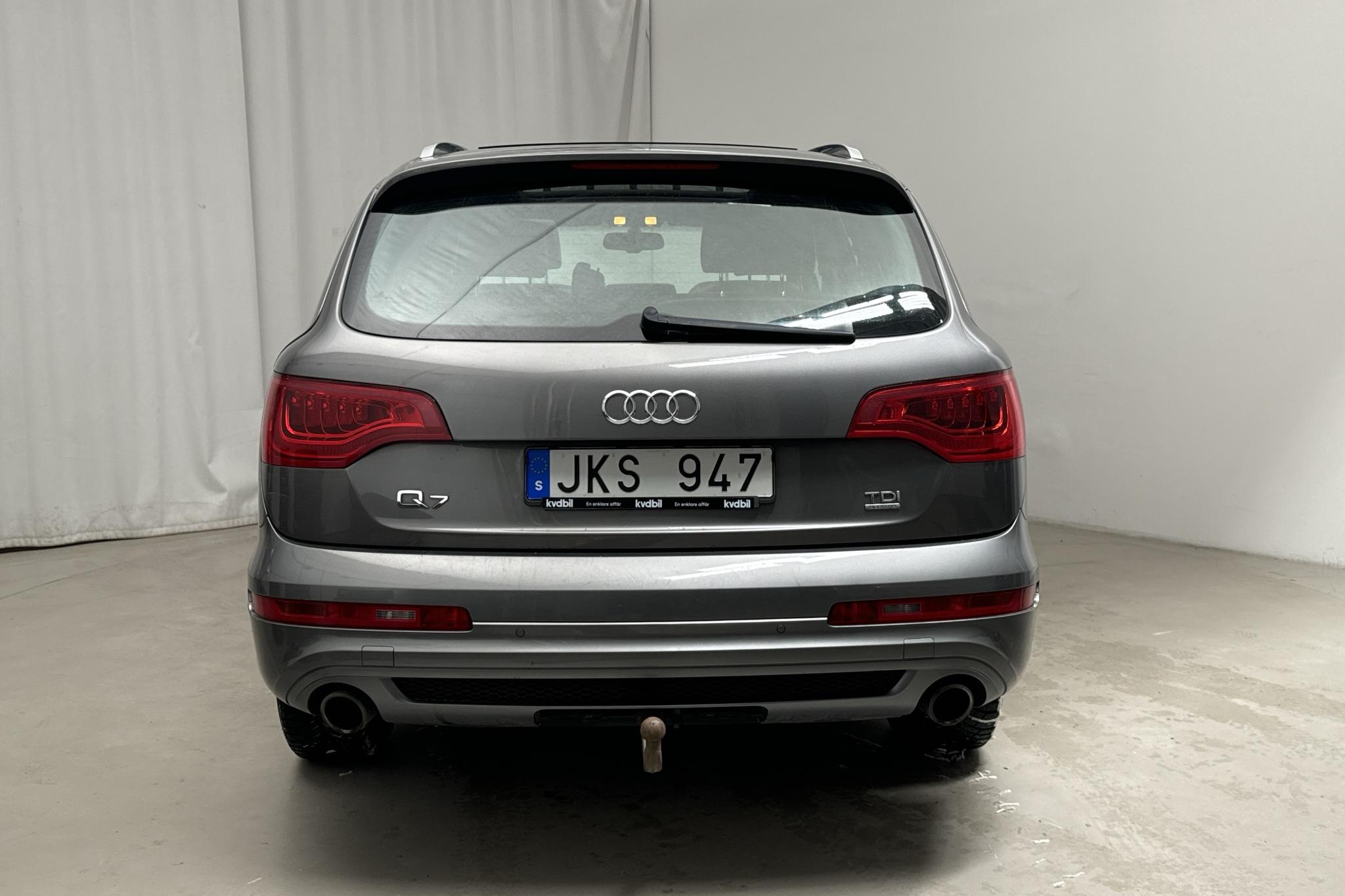 Audi Q7 3.0 TDI quattro (245hk) - 22 706 mil - Automat - grå - 2012