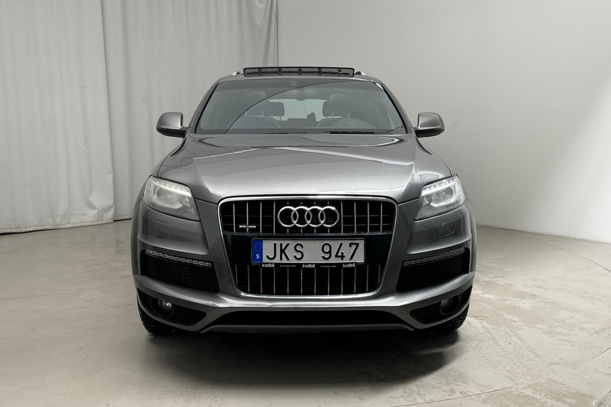 Audi Q7 3.0 TDI quattro (245hk) - 22 706 mil - Automat - grå - 2012