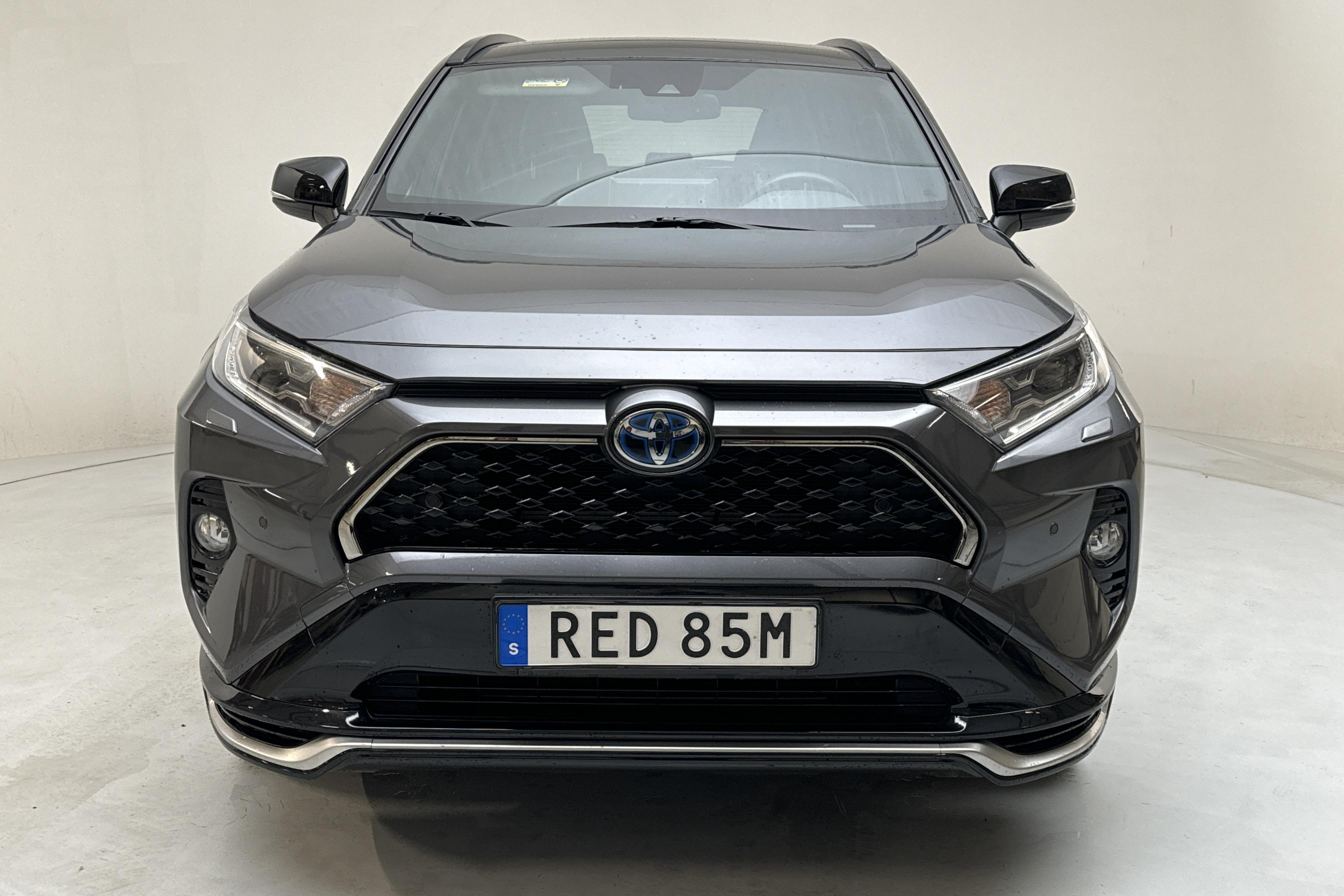 Toyota RAV4 2.5 Plug-in Hybrid AWD (306hk) - 61 300 km - Automatyczna - szary - 2021