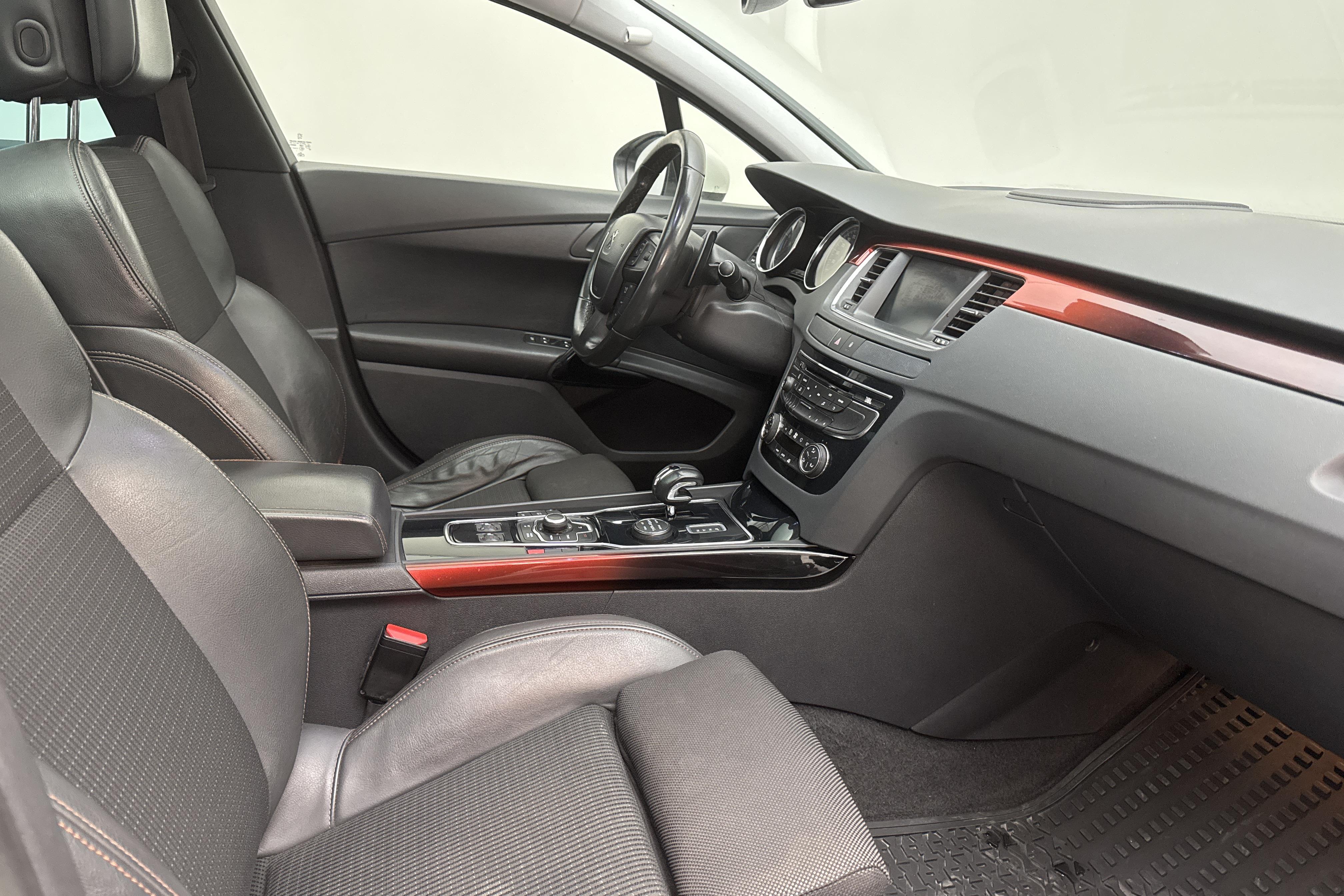 Peugeot 508 Hybrid4 RXH (163hk) - 216 810 km - Automatyczna - biały - 2012